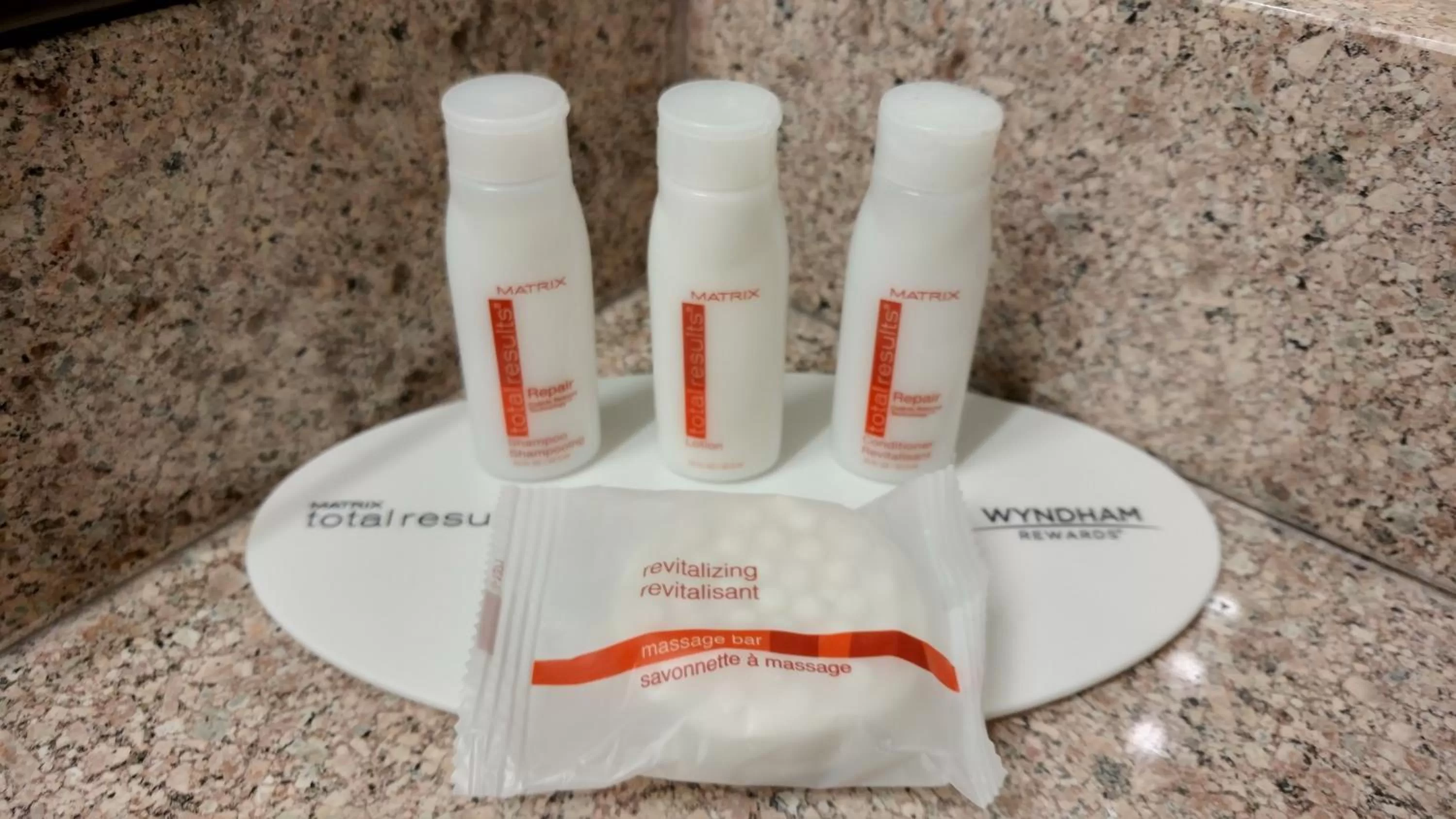 Logo/Certificate/Sign in Baymont by Wyndham Helen