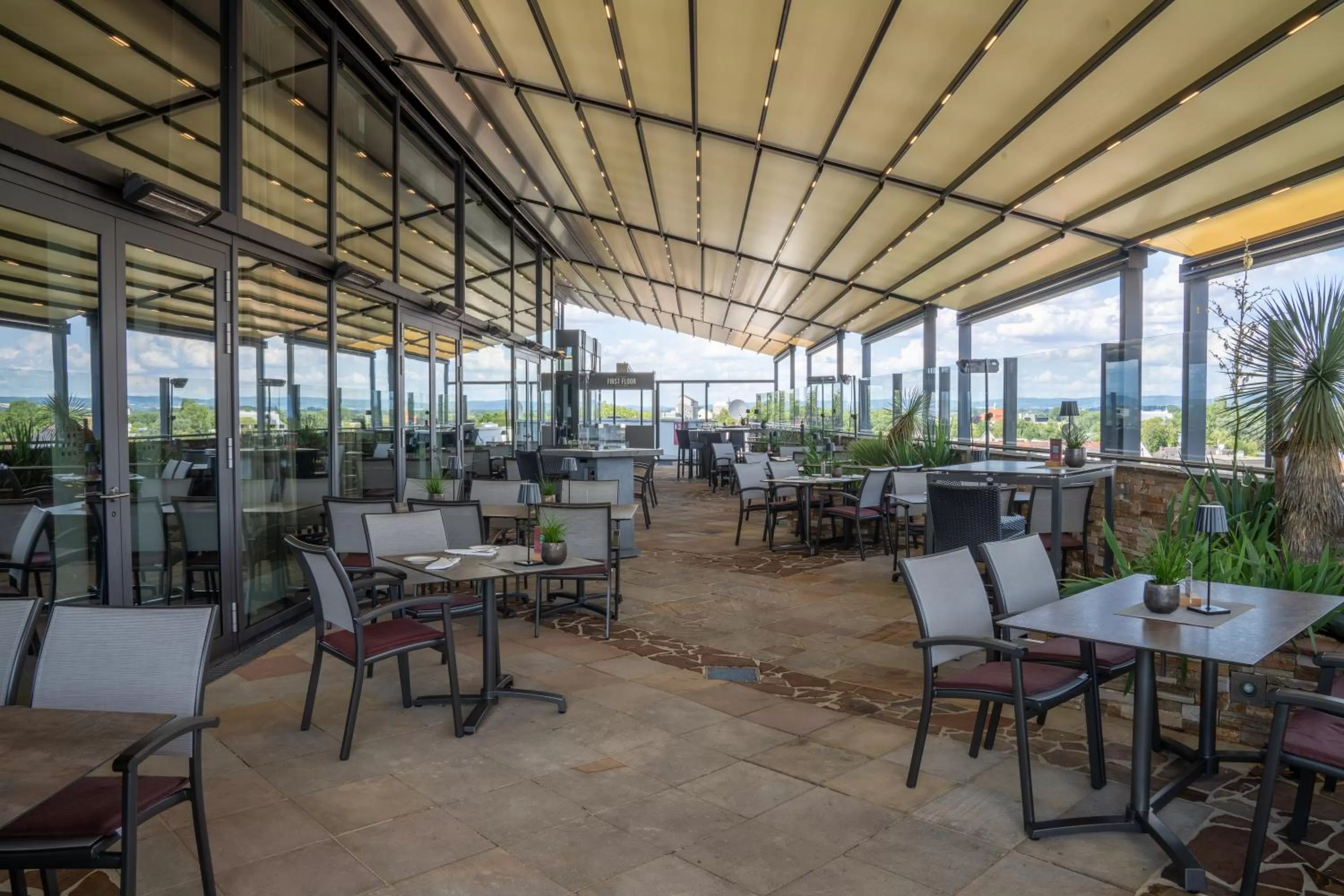 Balcony/Terrace in Best Western Plus Arosa Hotel