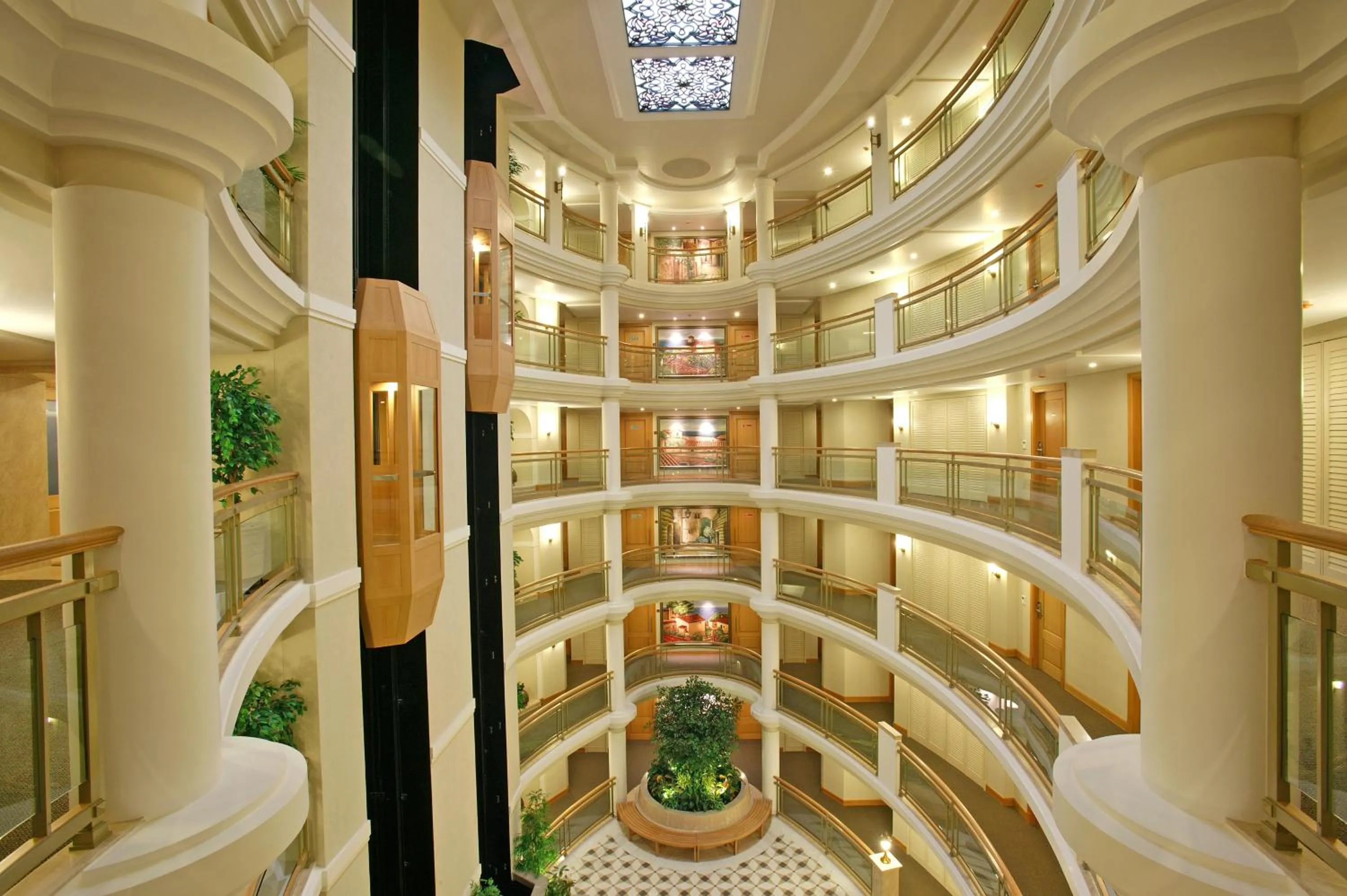 Floor plan in The Imperial Palace