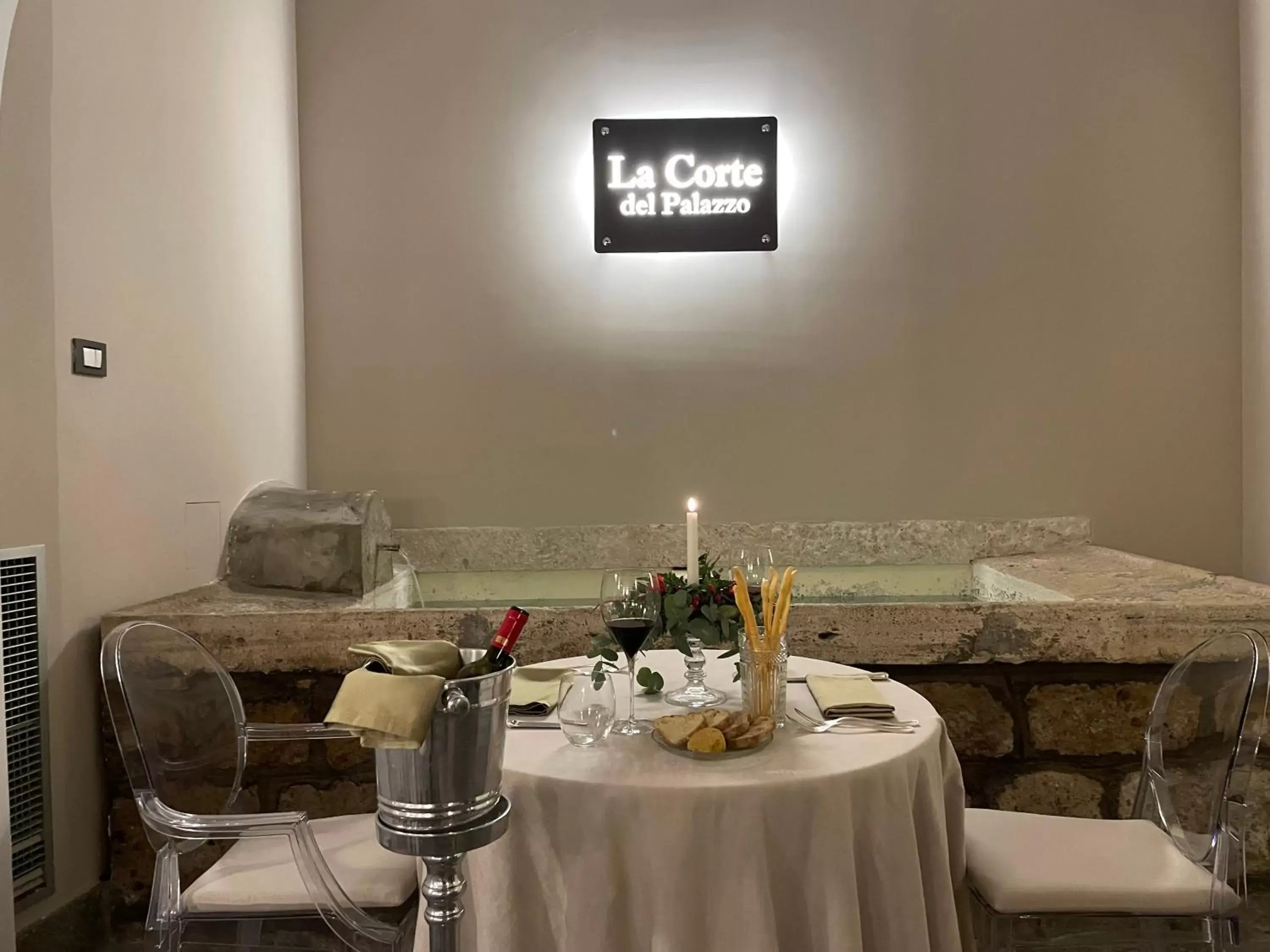Restaurant/places to eat in Residenza Palazzo Fortuna - Boutique Hotel
