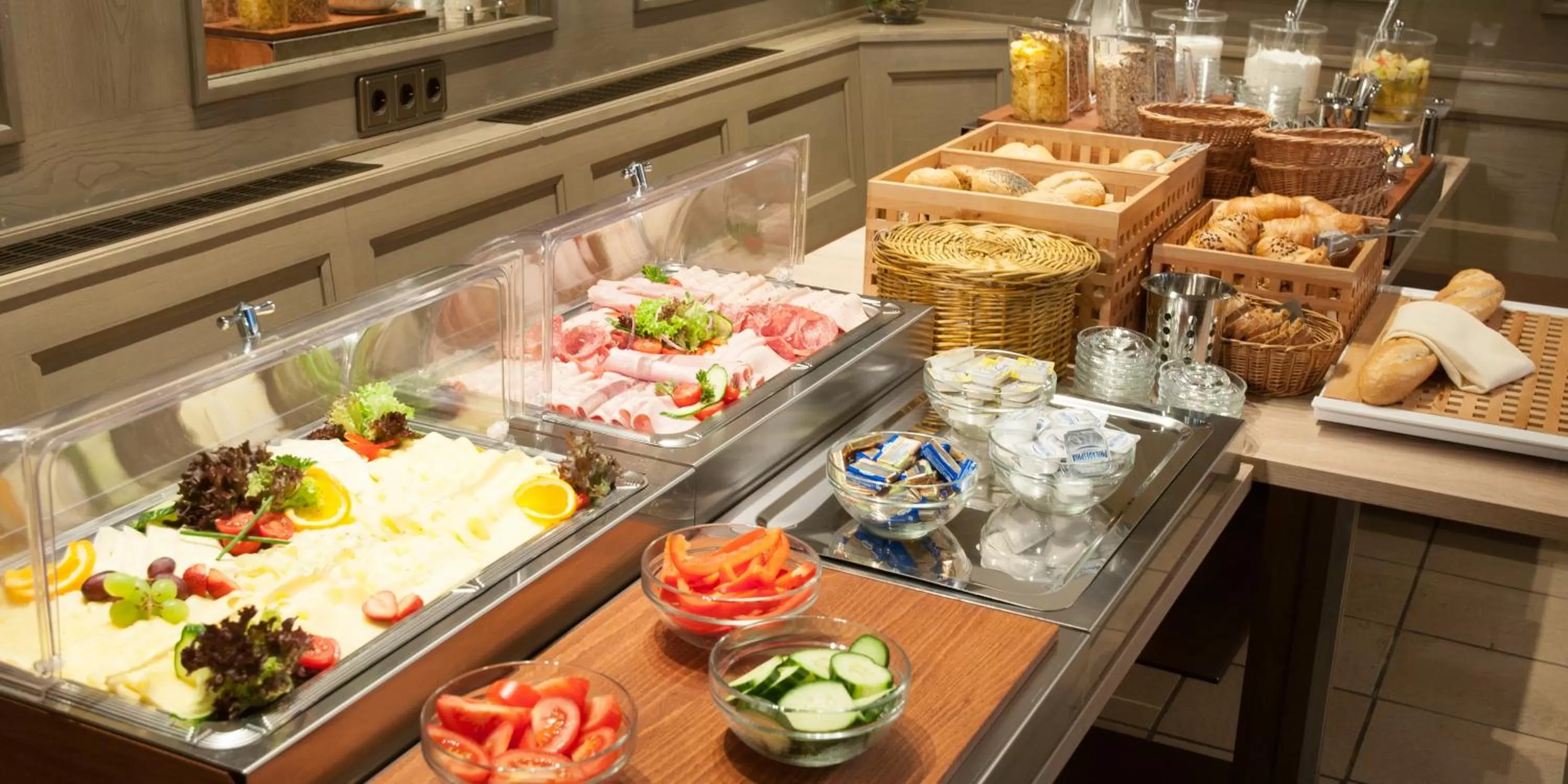 Restaurant/places to eat in Hotel PIAZZA