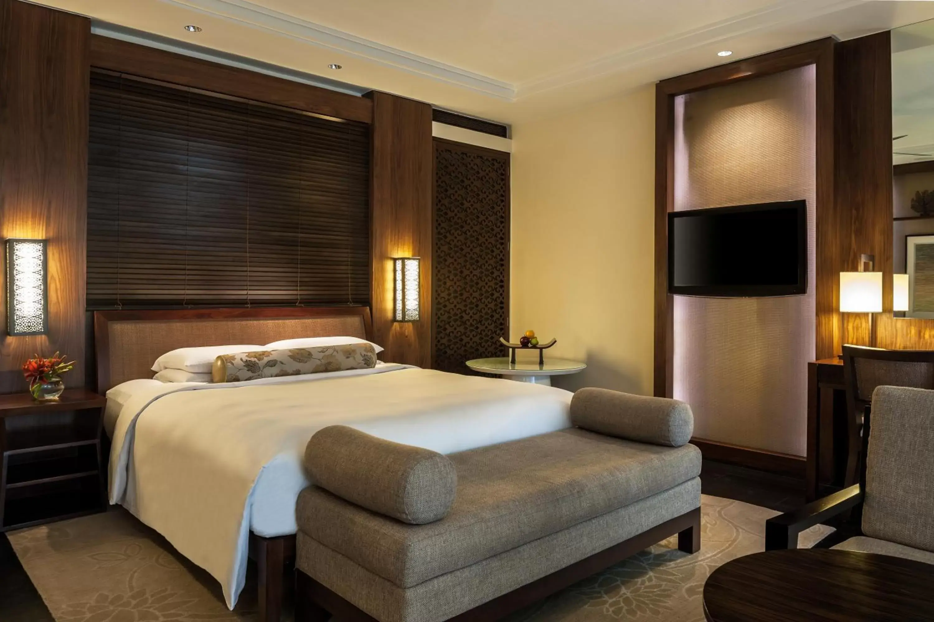 Bed in Grand Hyatt Goa