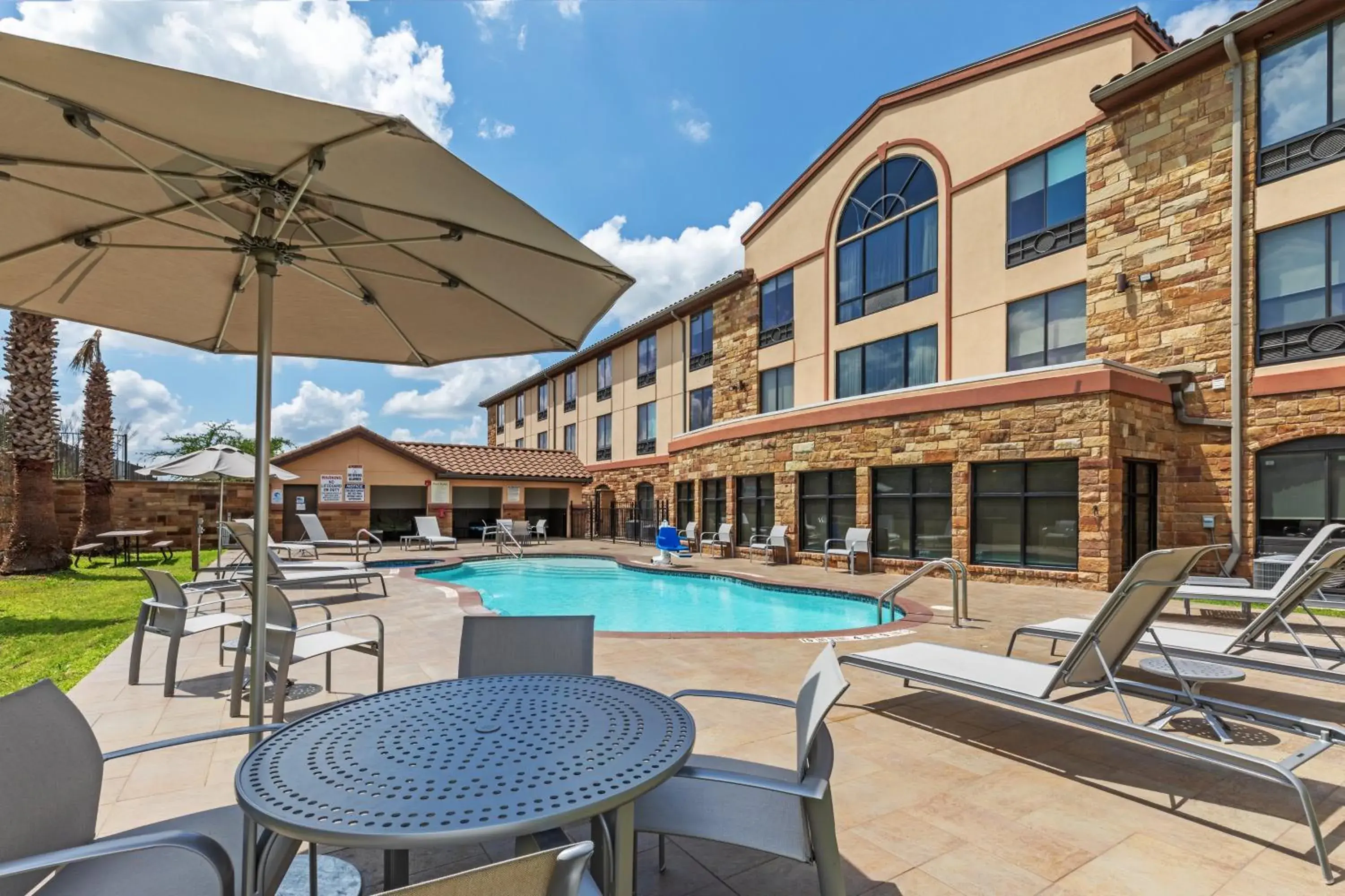 Swimming Pool in Holiday Inn Express & Suites Austin NW – Lakeway, an IHG Hotel