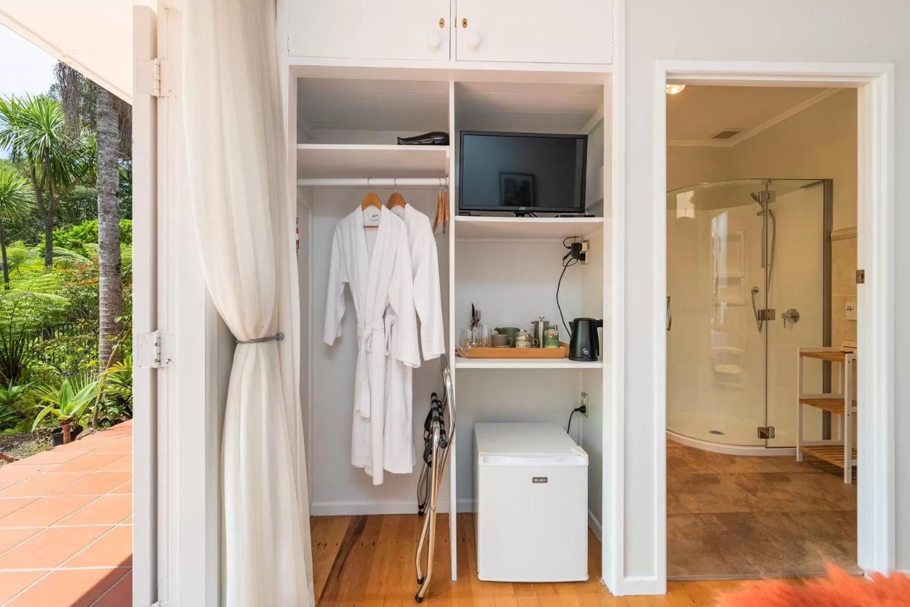 Bathroom in Pāteke Lodge