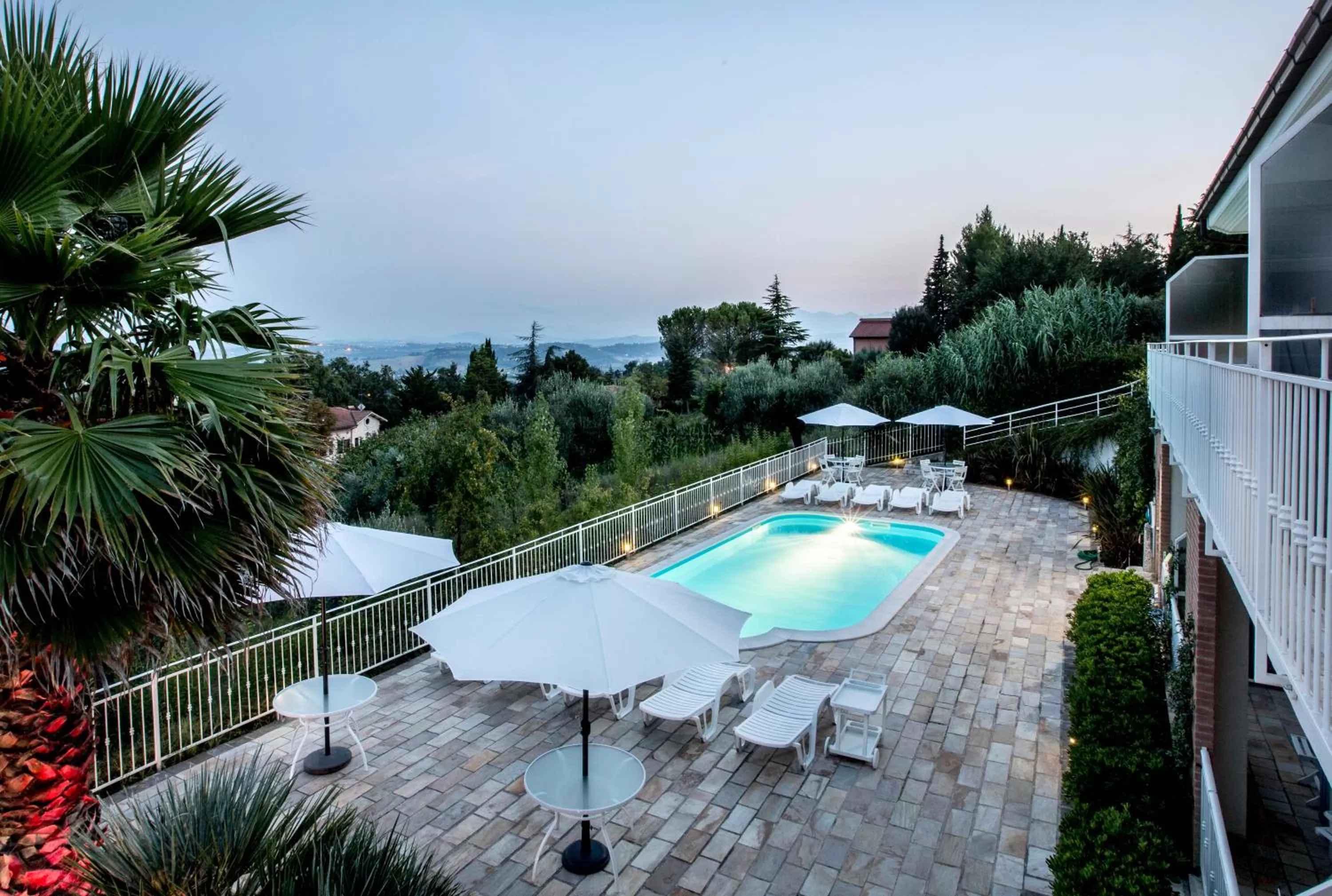 Activities, Pool View in B&B Belvedere