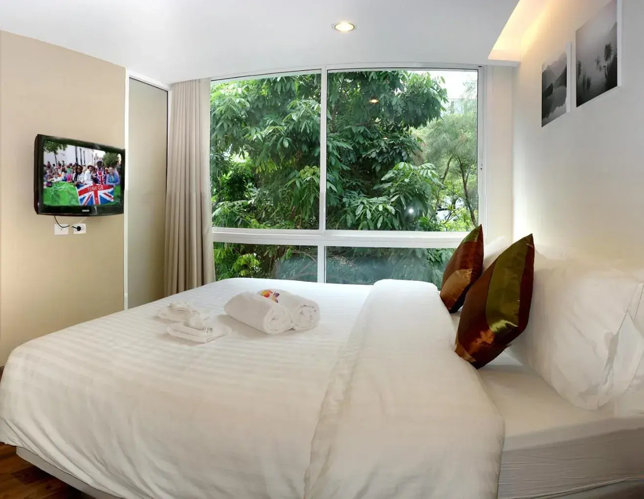 Bed in Nantra Sukhumvit 39 Hotel