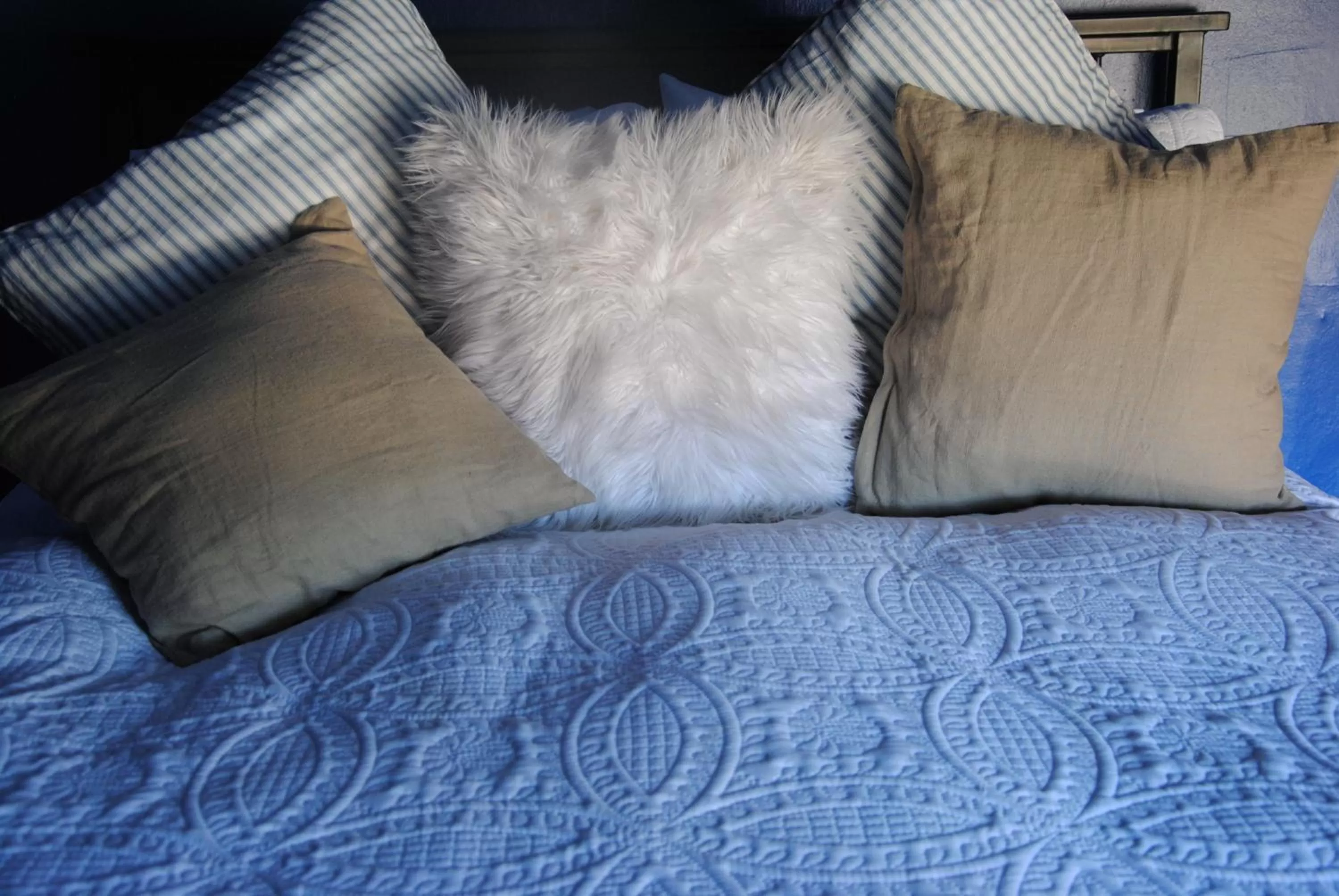 Decorative detail, Bed in Off Broadway B & B