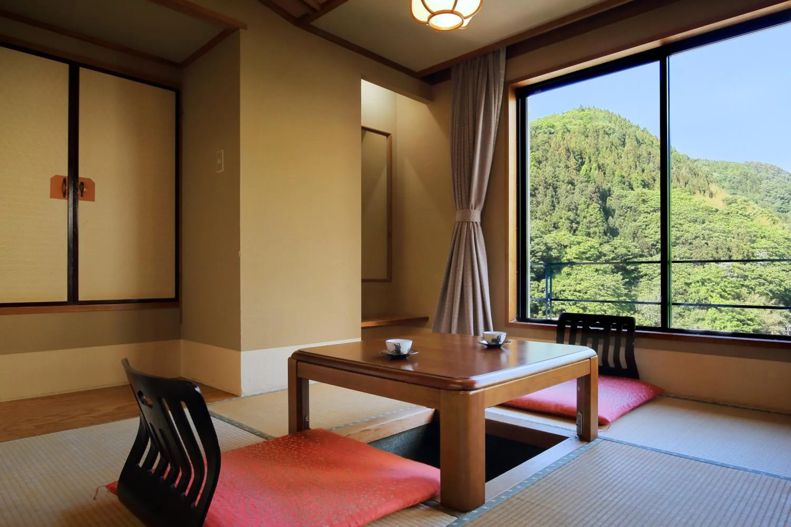 Natural landscape, Seating Area in Ryokan Tachibanaya