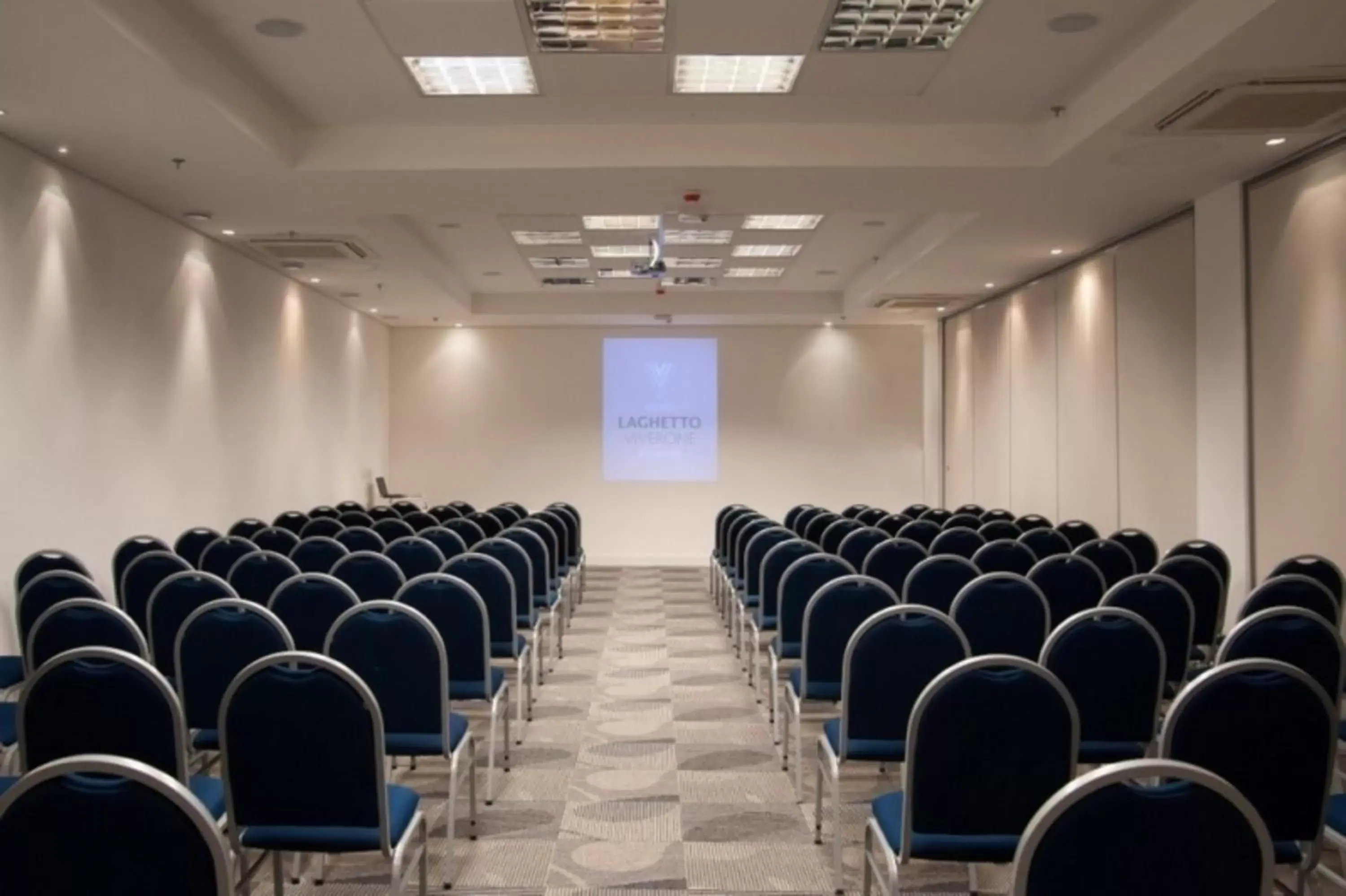 Meeting/conference room in Hotel Laghetto Moinhos