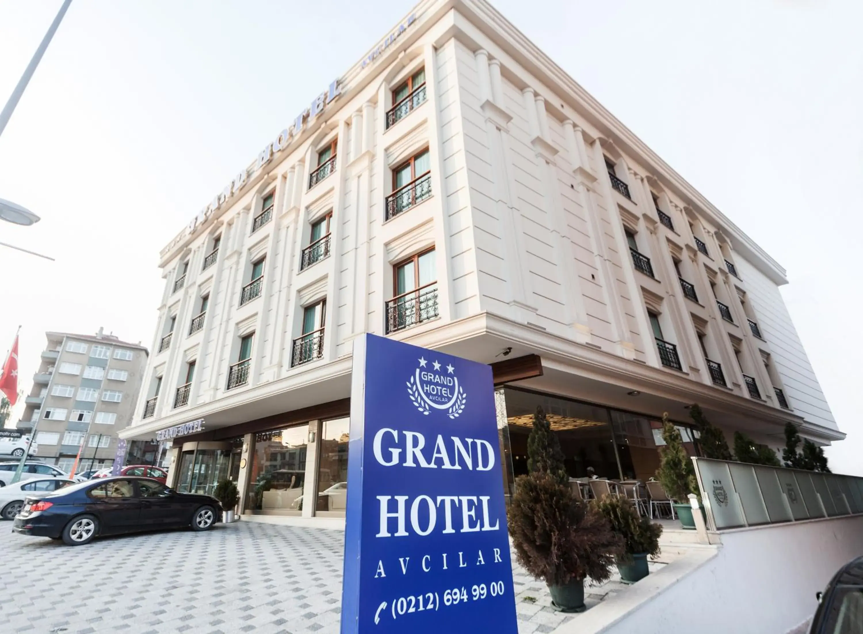 Facade/entrance in Grand Hotel Avcilar