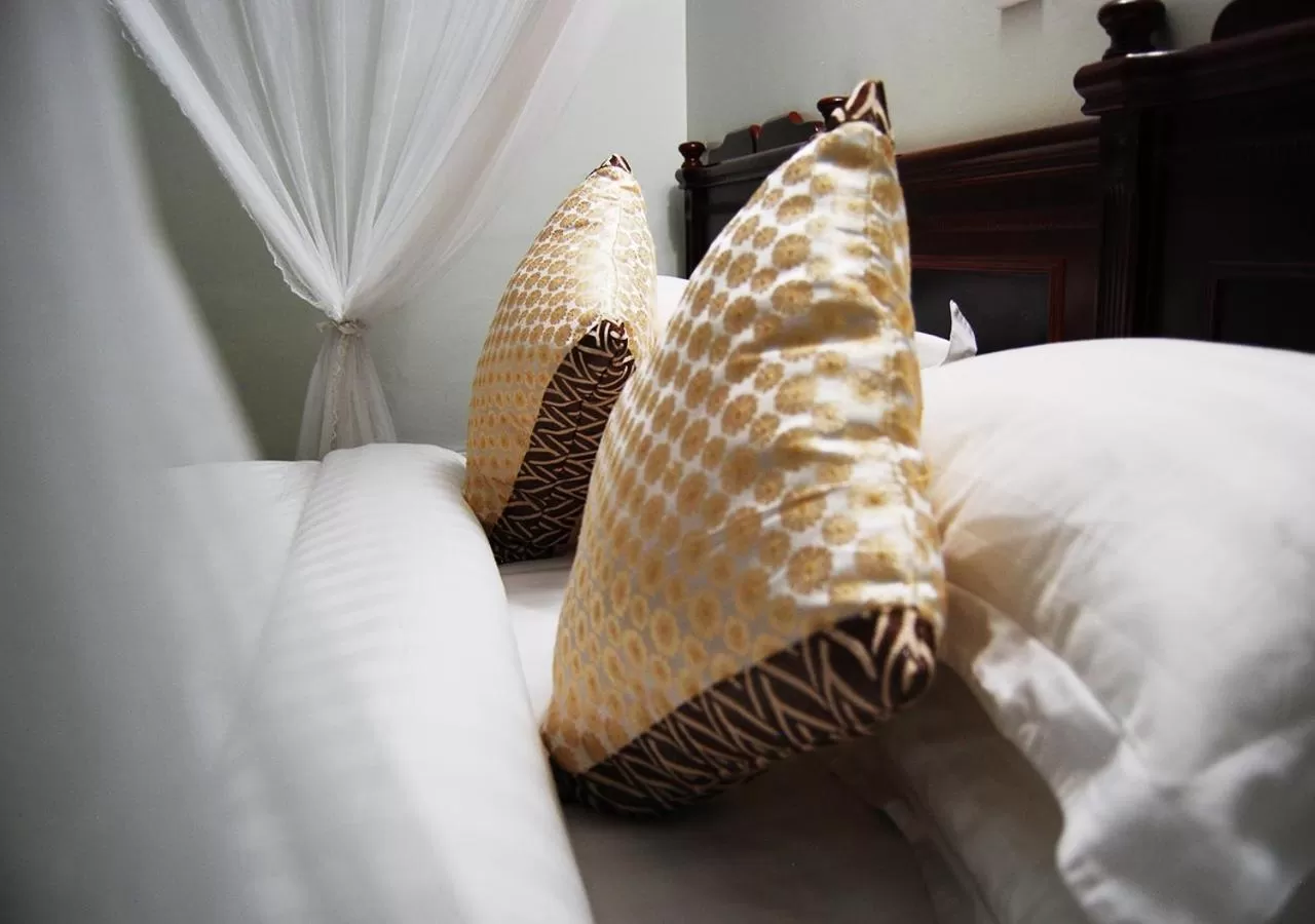 Bed in Mc-Elly's Hotel