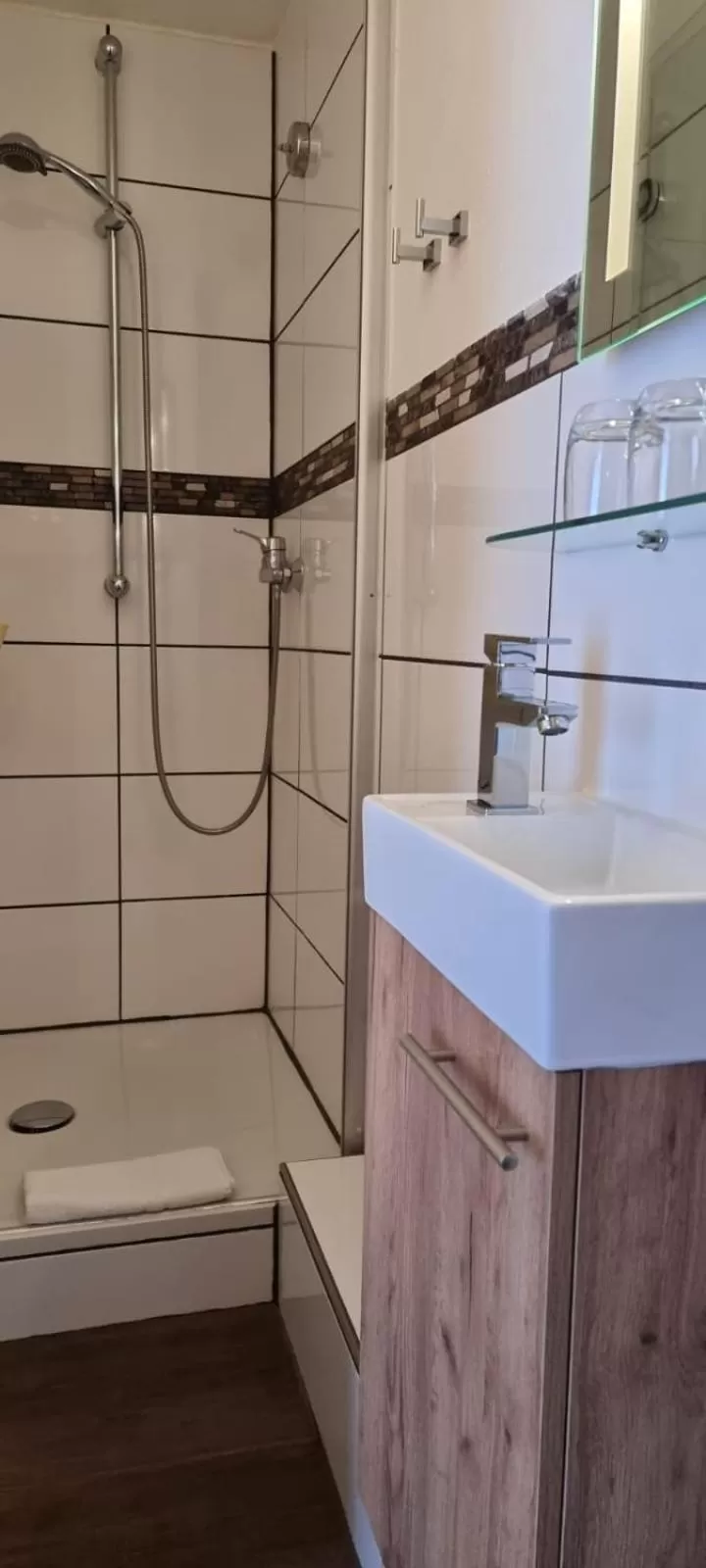 Bathroom in Hotel Engel