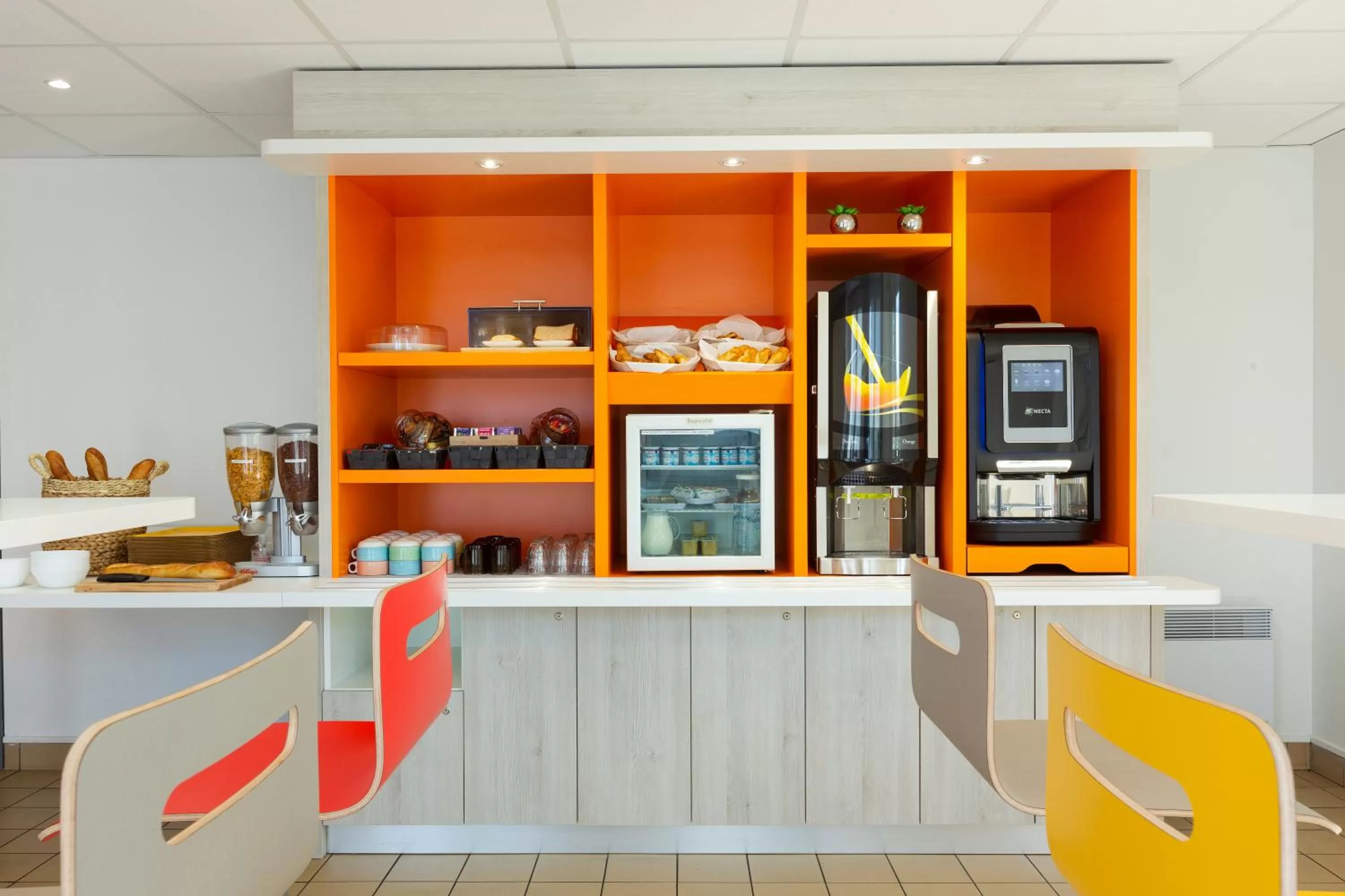 Breakfast in Premiere Classe Nantes Ouest - St Herblain