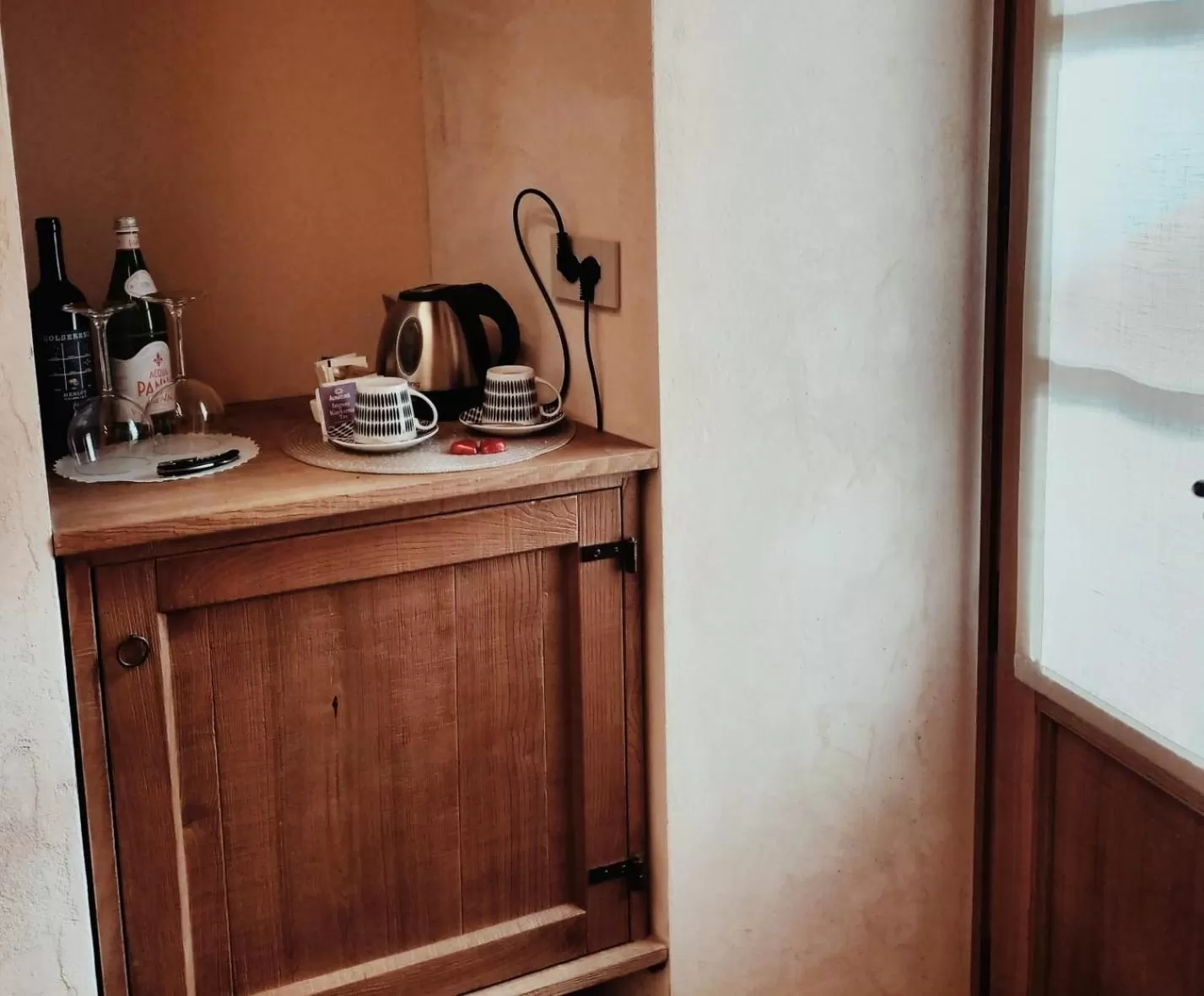 Coffee/tea facilities, Kitchen/Kitchenette in Badia Giulia Prestigious Historical B&B