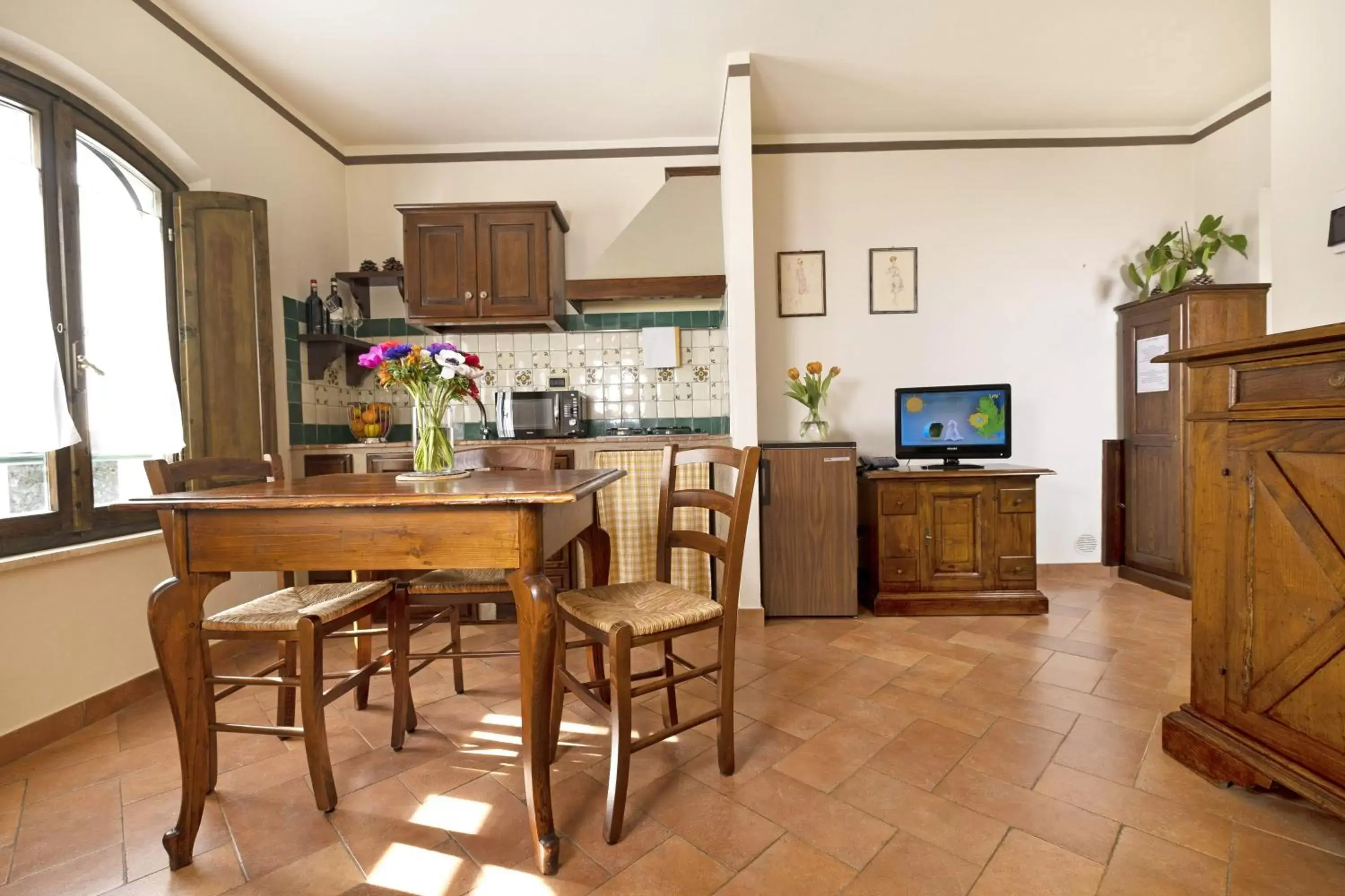 Kitchen or kitchenette, Dining Area in Borgo Grondaie