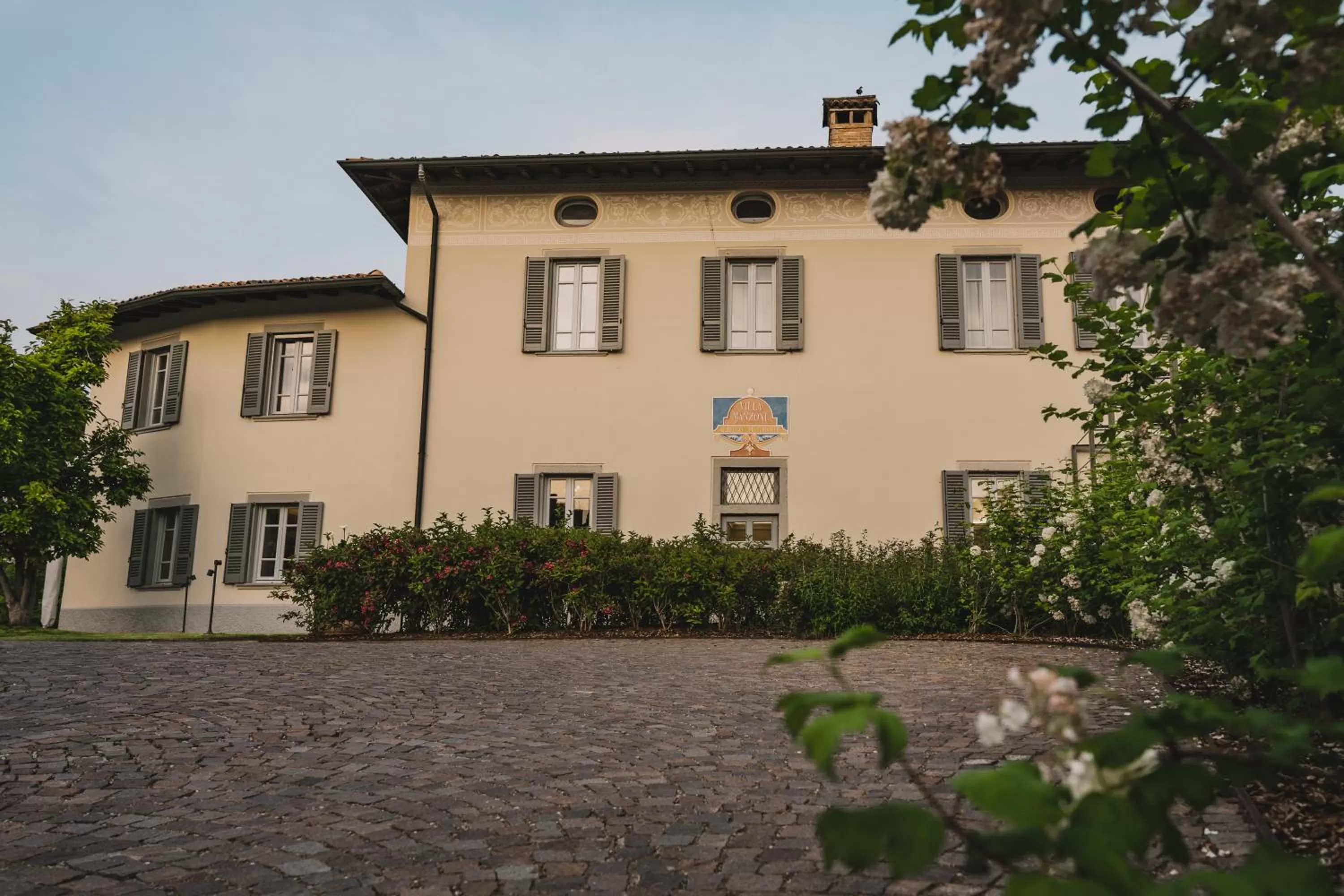 Property building in VILLA MANZONI