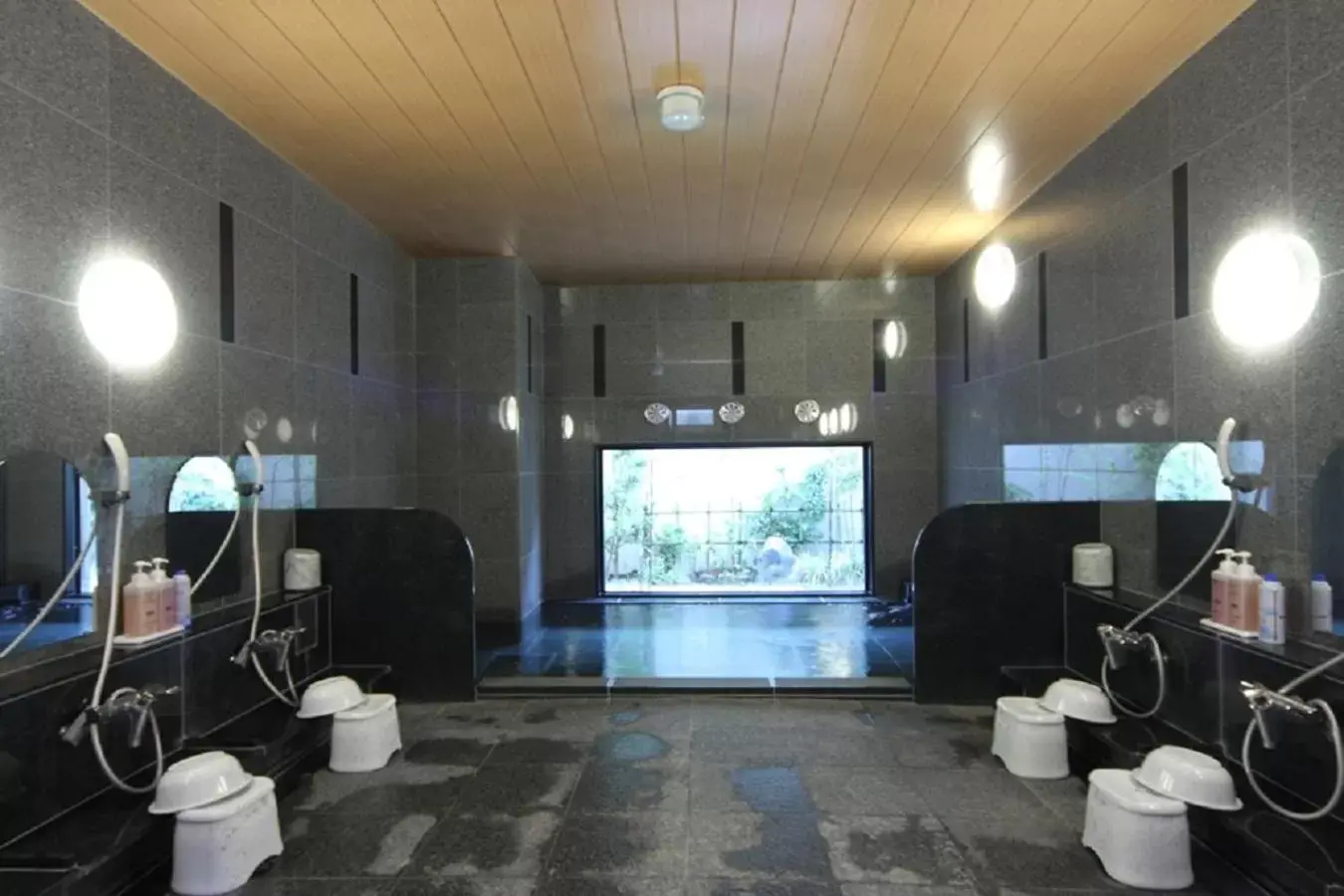 Public Bath, Lobby/Reception in Hotel Route-Inn Mito Kencho-mae