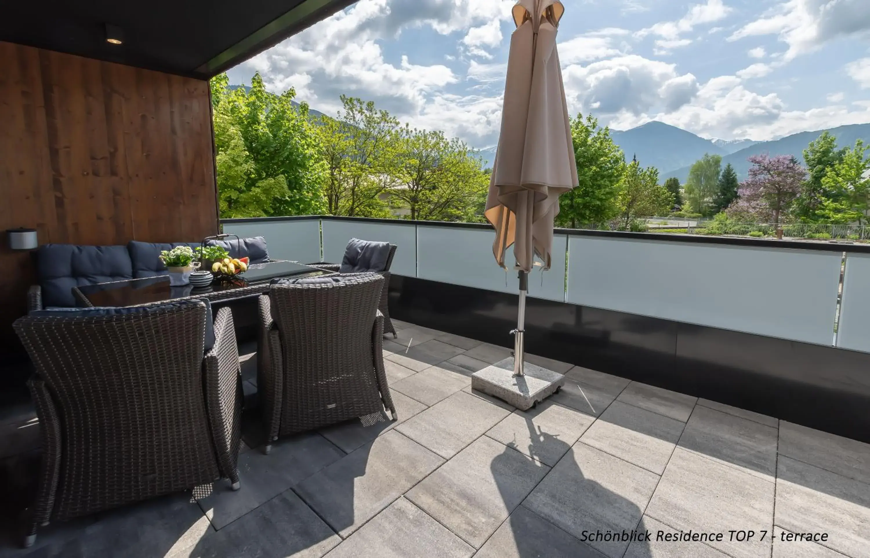 Balcony/Terrace, Mountain View in Schonblick