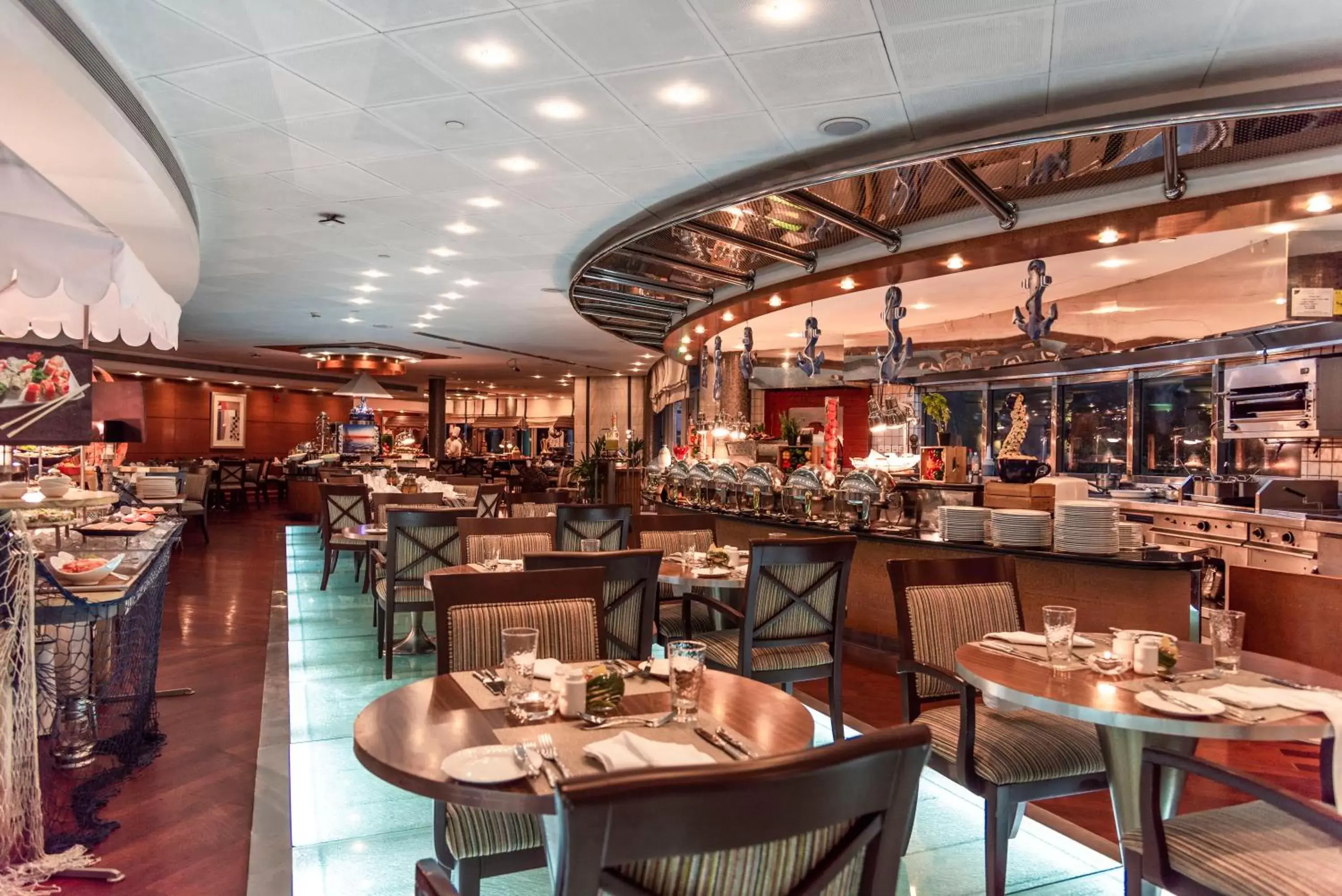 Restaurant/Places to Eat in Swissôtel Al Murooj Dubai