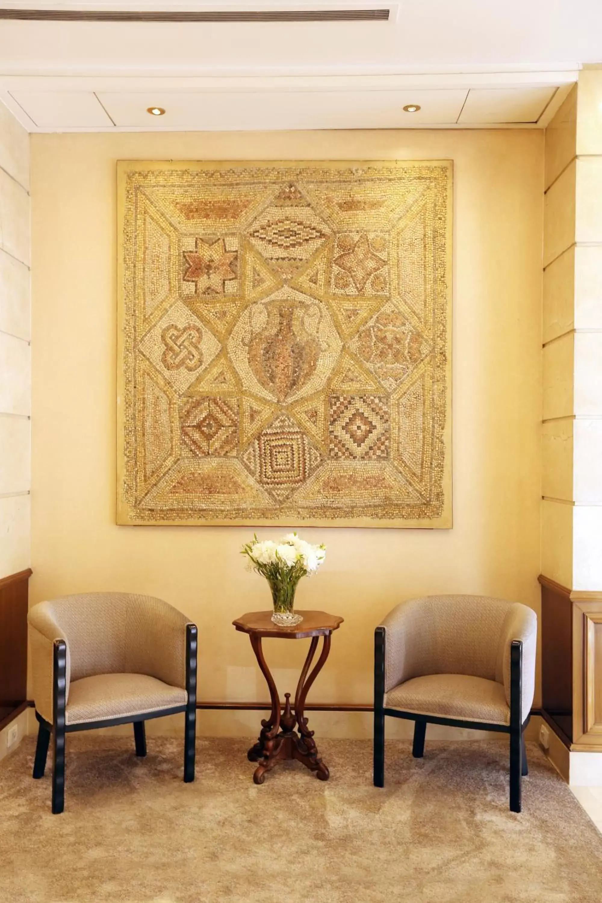 Lobby or reception, Seating Area in Bayview Hotel Beirut