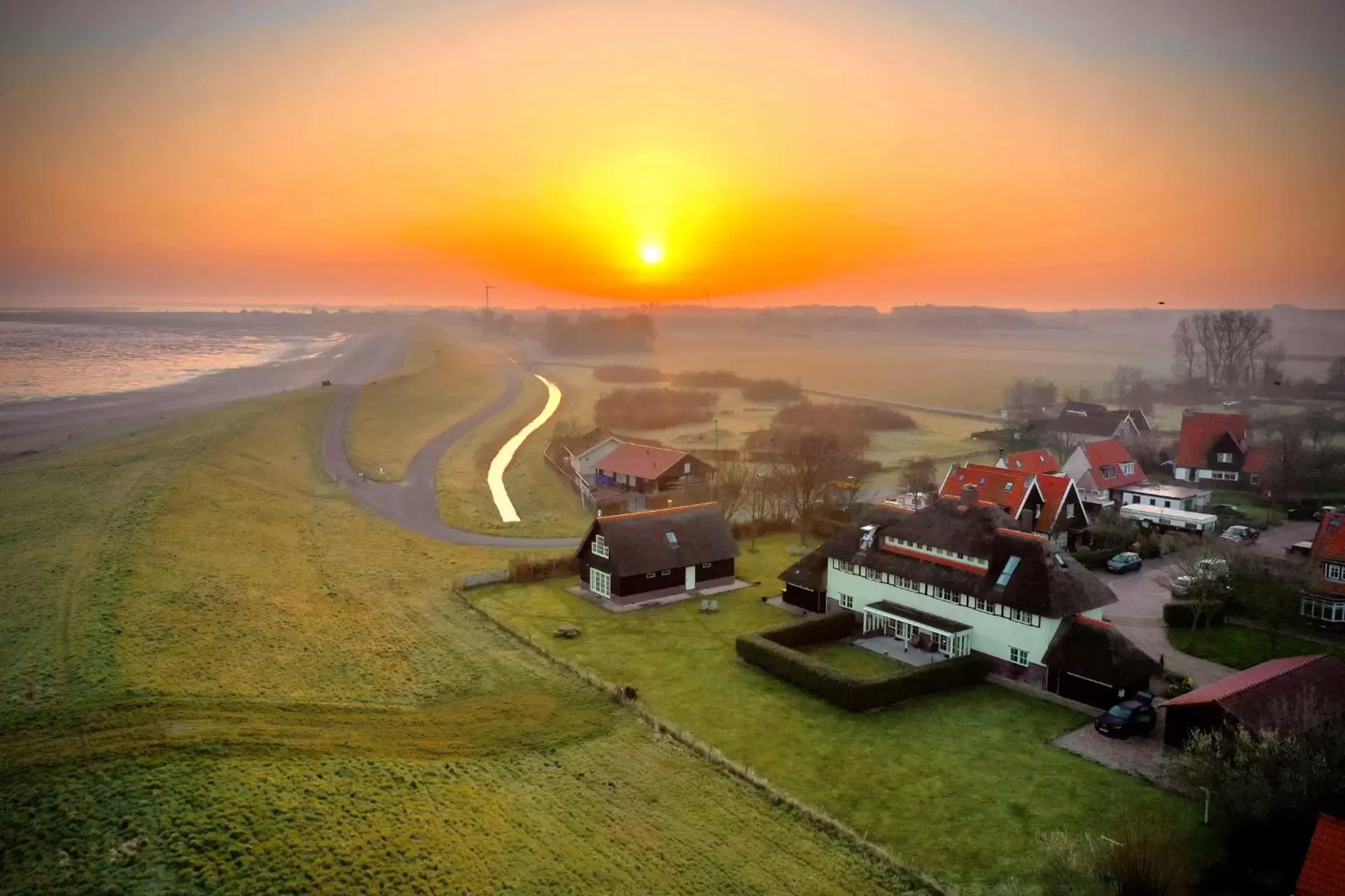 Property building, Bird's-eye View in B&B Villa Nieuwland