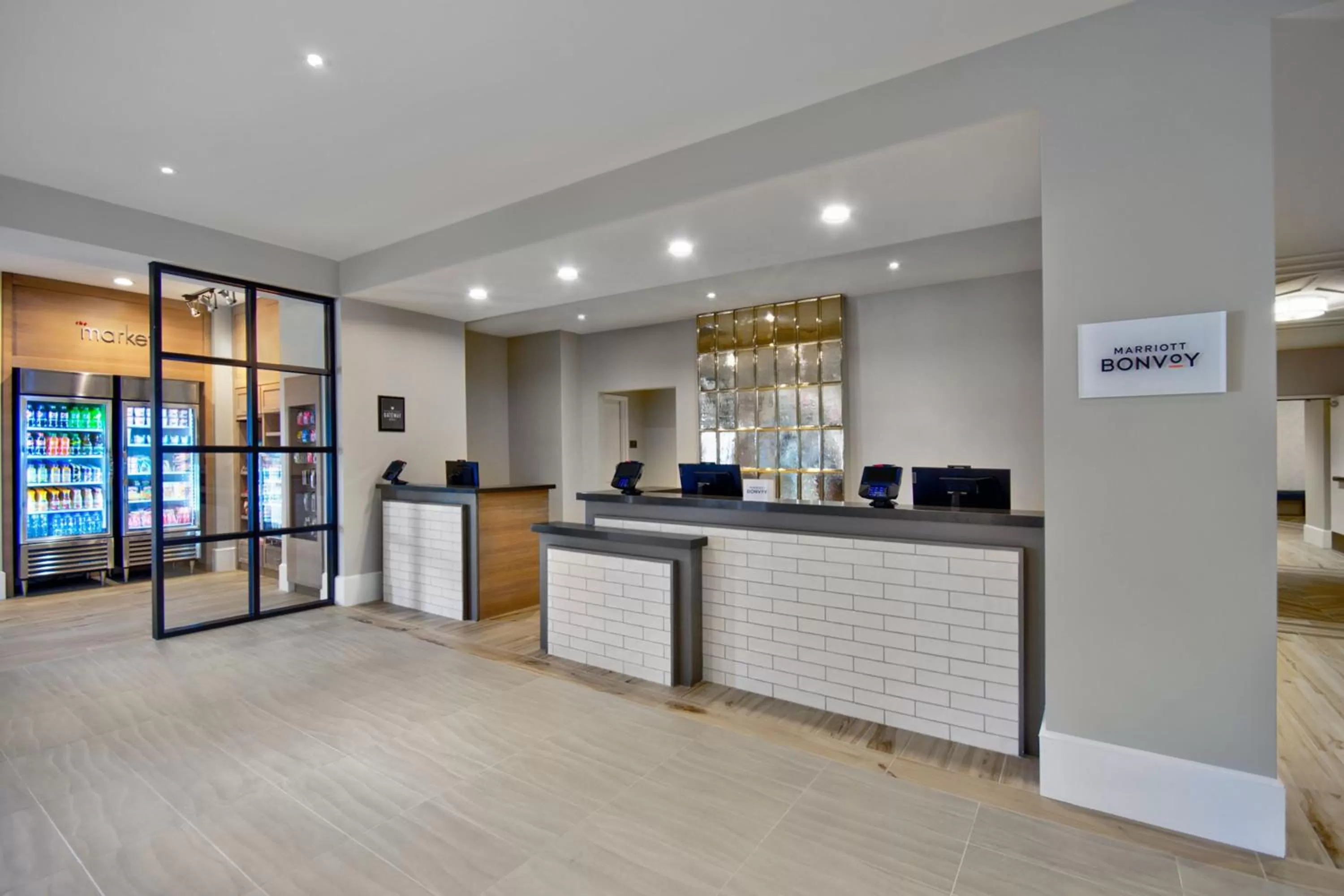 Lobby or reception in Residence Inn by Marriott Orlando at FLAMINGO CROSSINGS Town Center