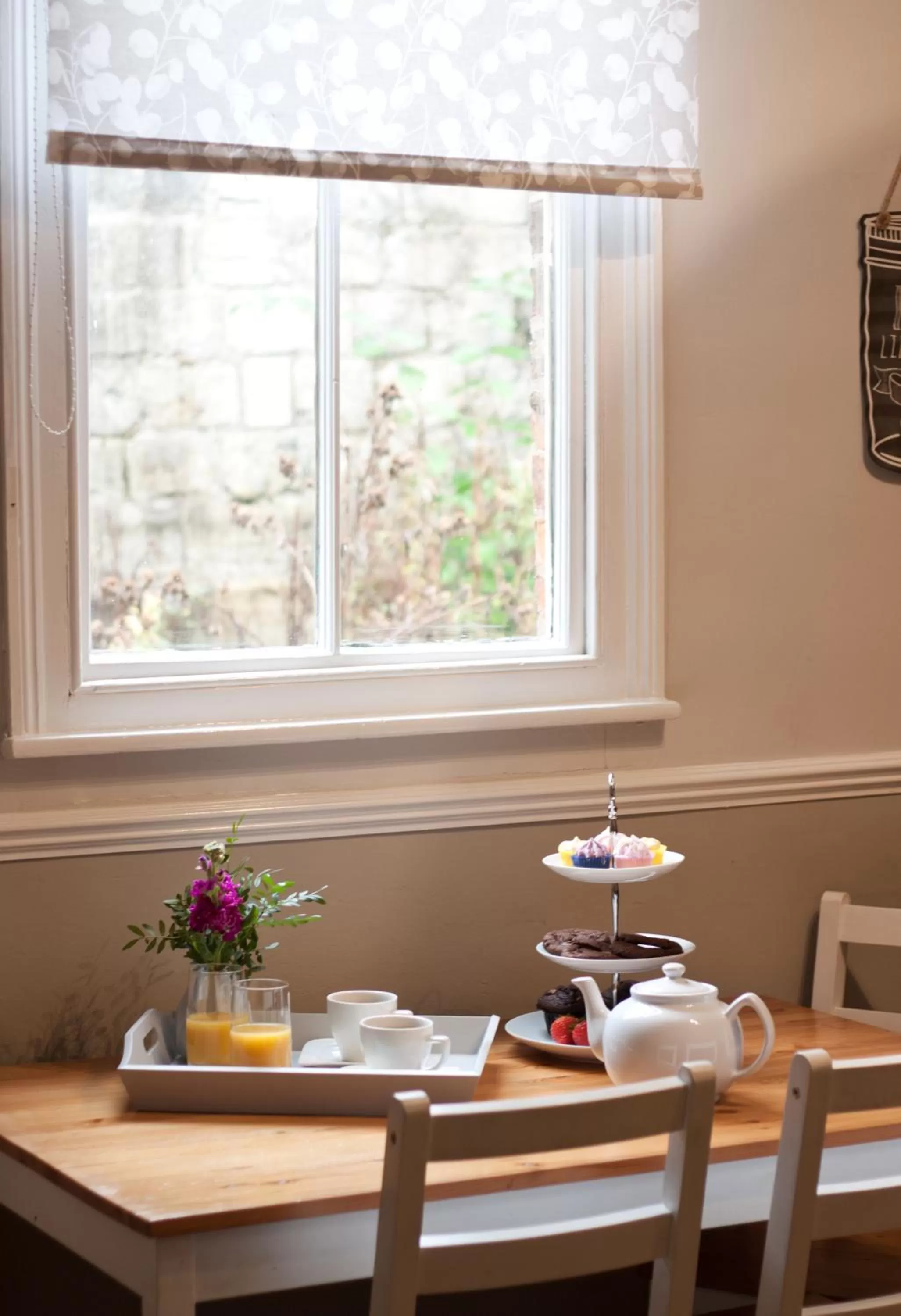Dining area in Goodramgate Apartments