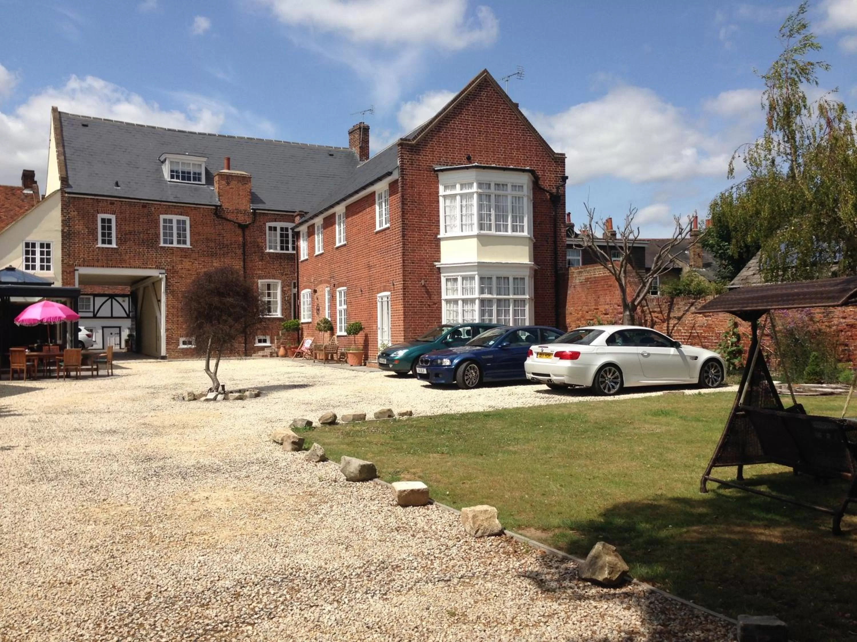 Garden in The Bell Inn Hotel