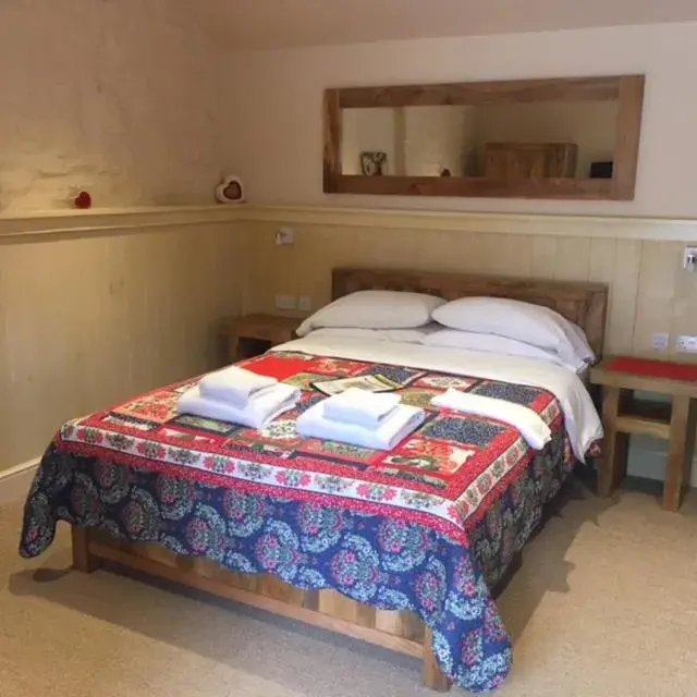 Bed in Widbrook Barns