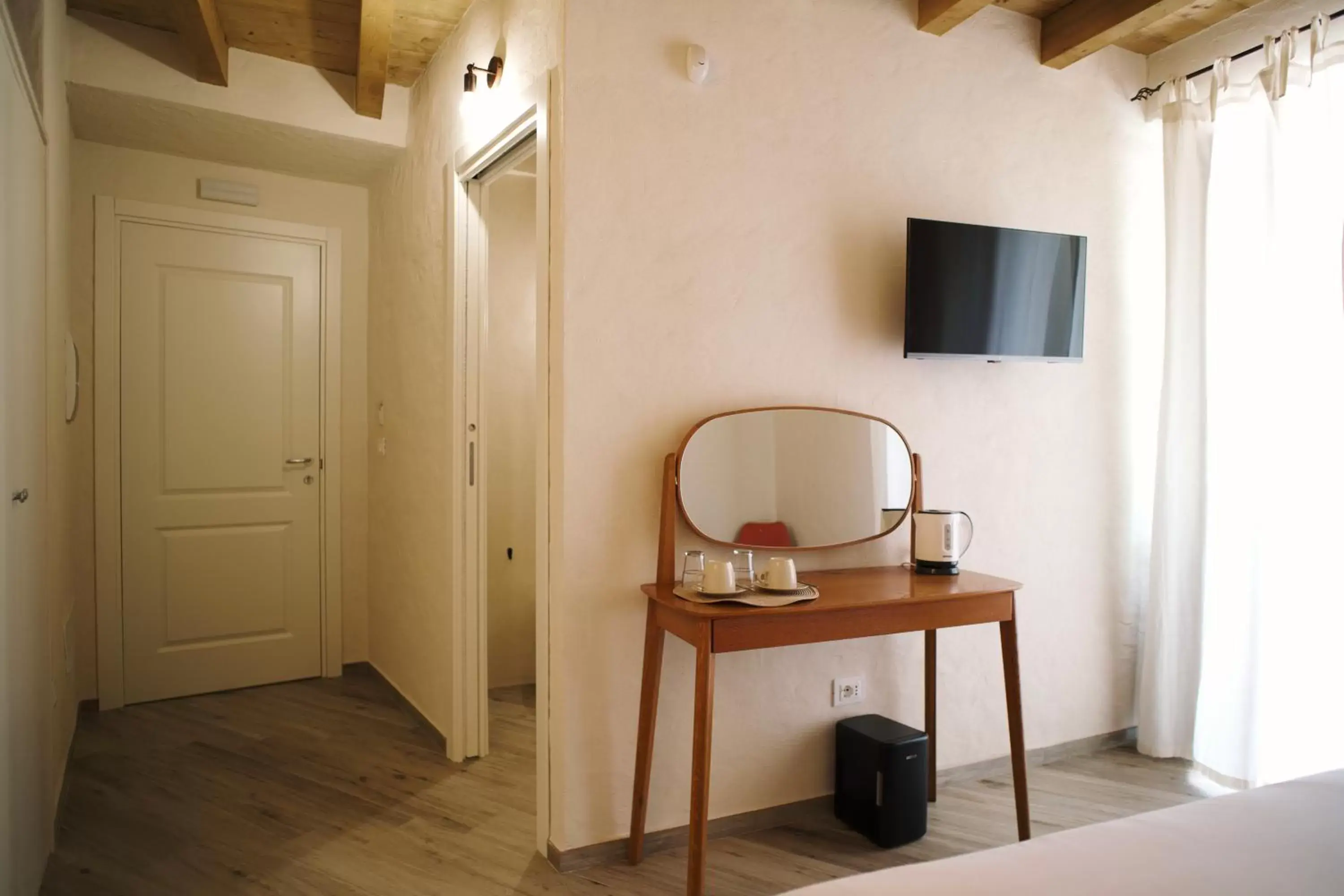 Bedroom, TV/Entertainment Center in Casa Marinari