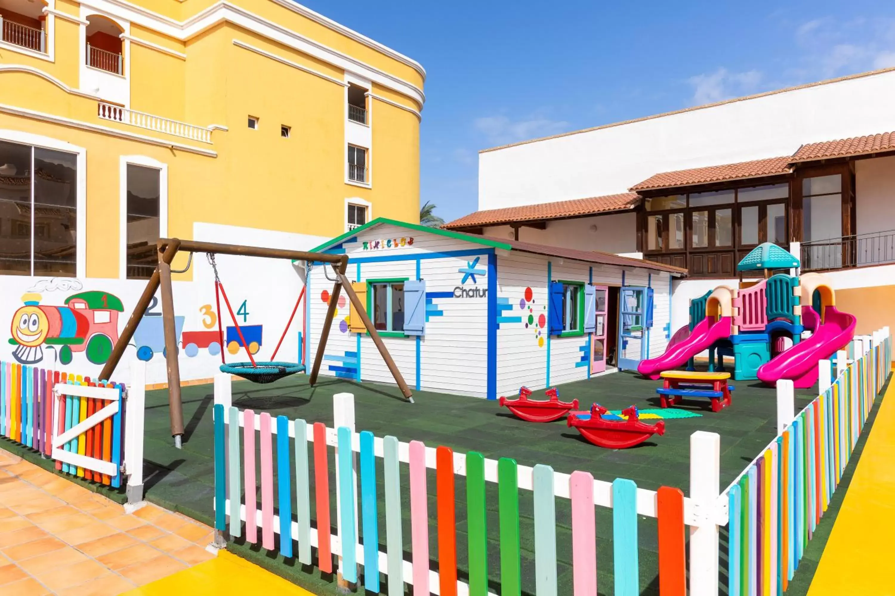 Kids's club, Children's Play Area in Chatur Playa Real Resort