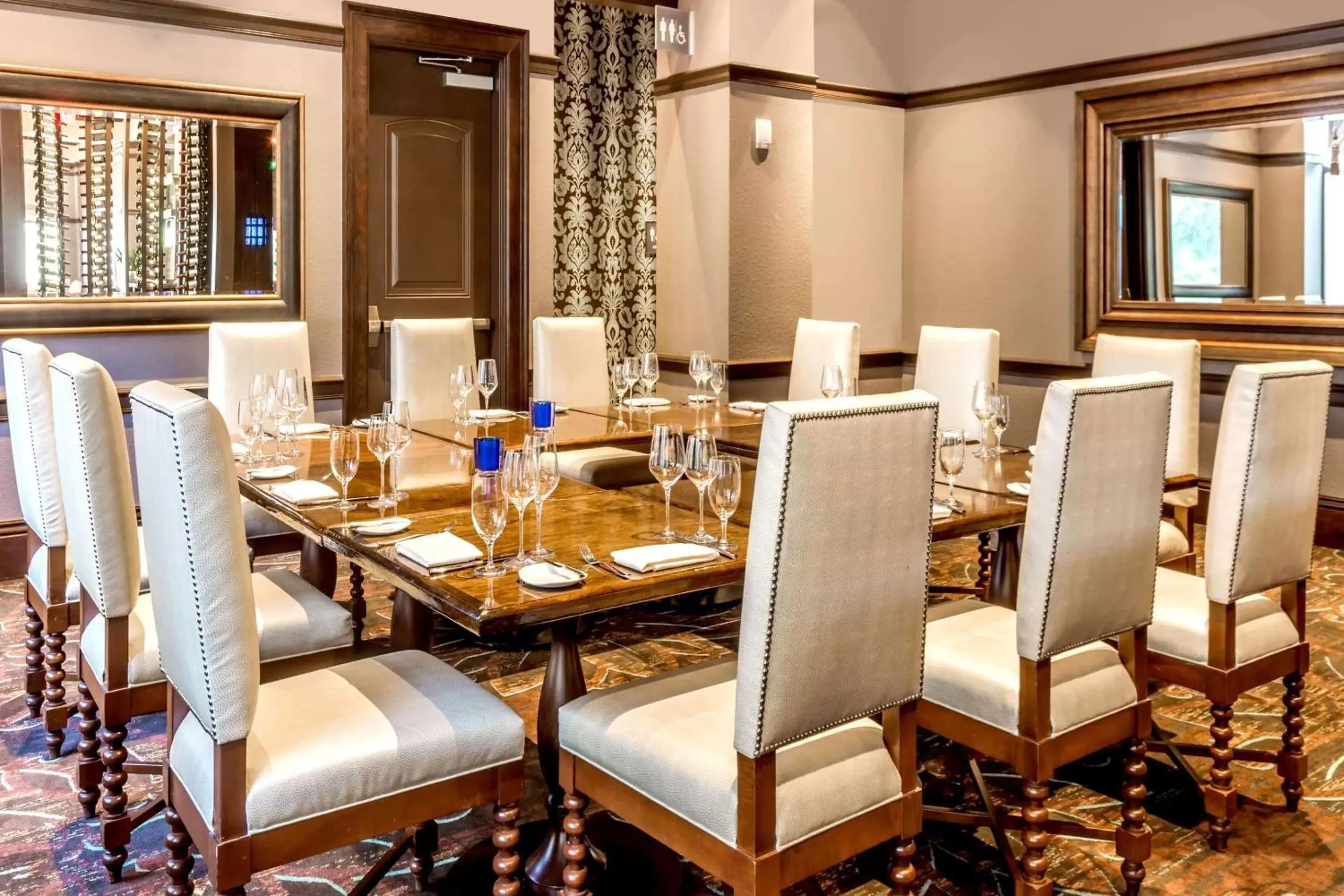 Restaurant/Places to Eat in Wyndham Grand Orlando Resort Bonnet Creek