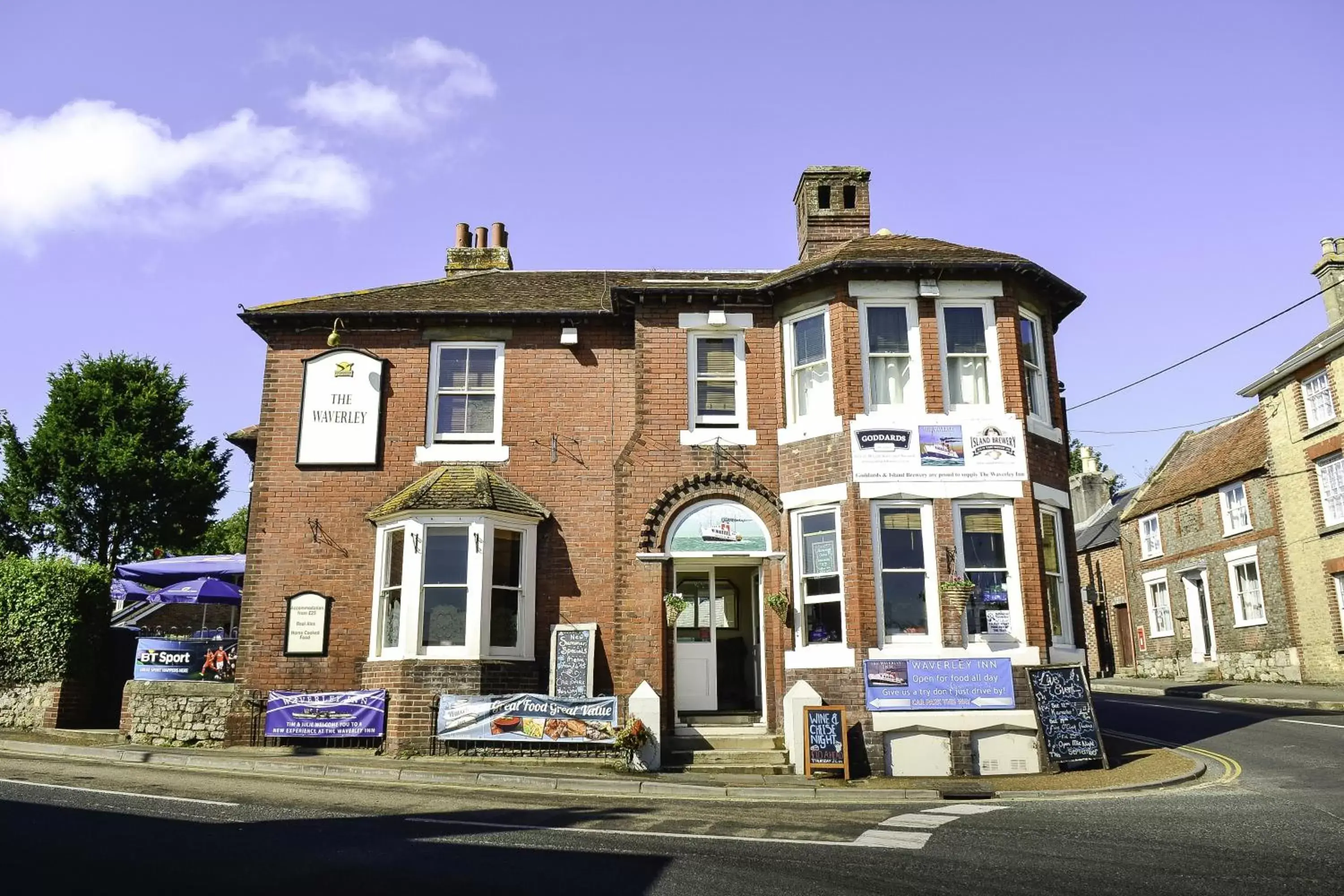 Property Building in Waverley Inn