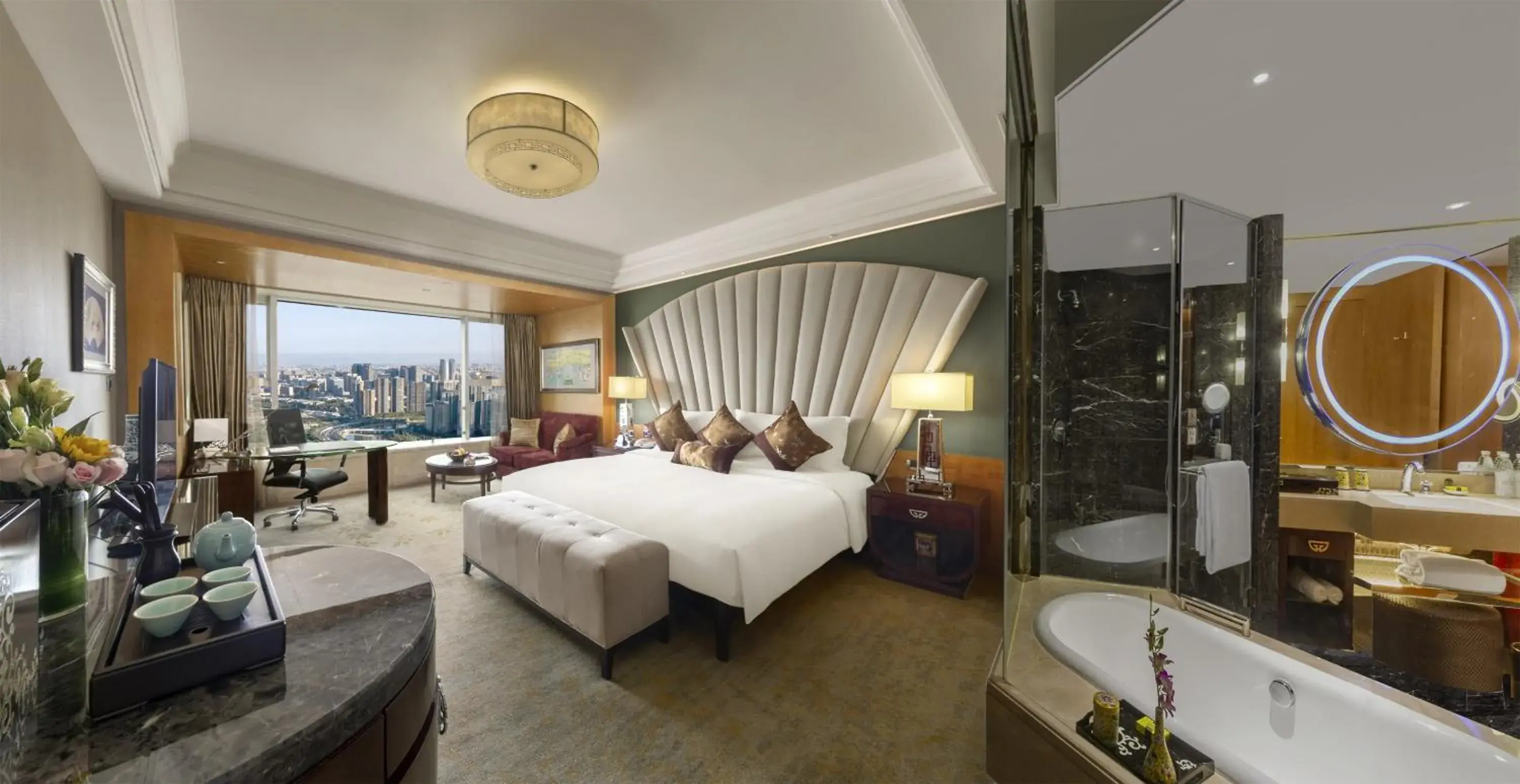 Photo of the whole room in InterContinental Century City Chengdu, an IHG Hotel