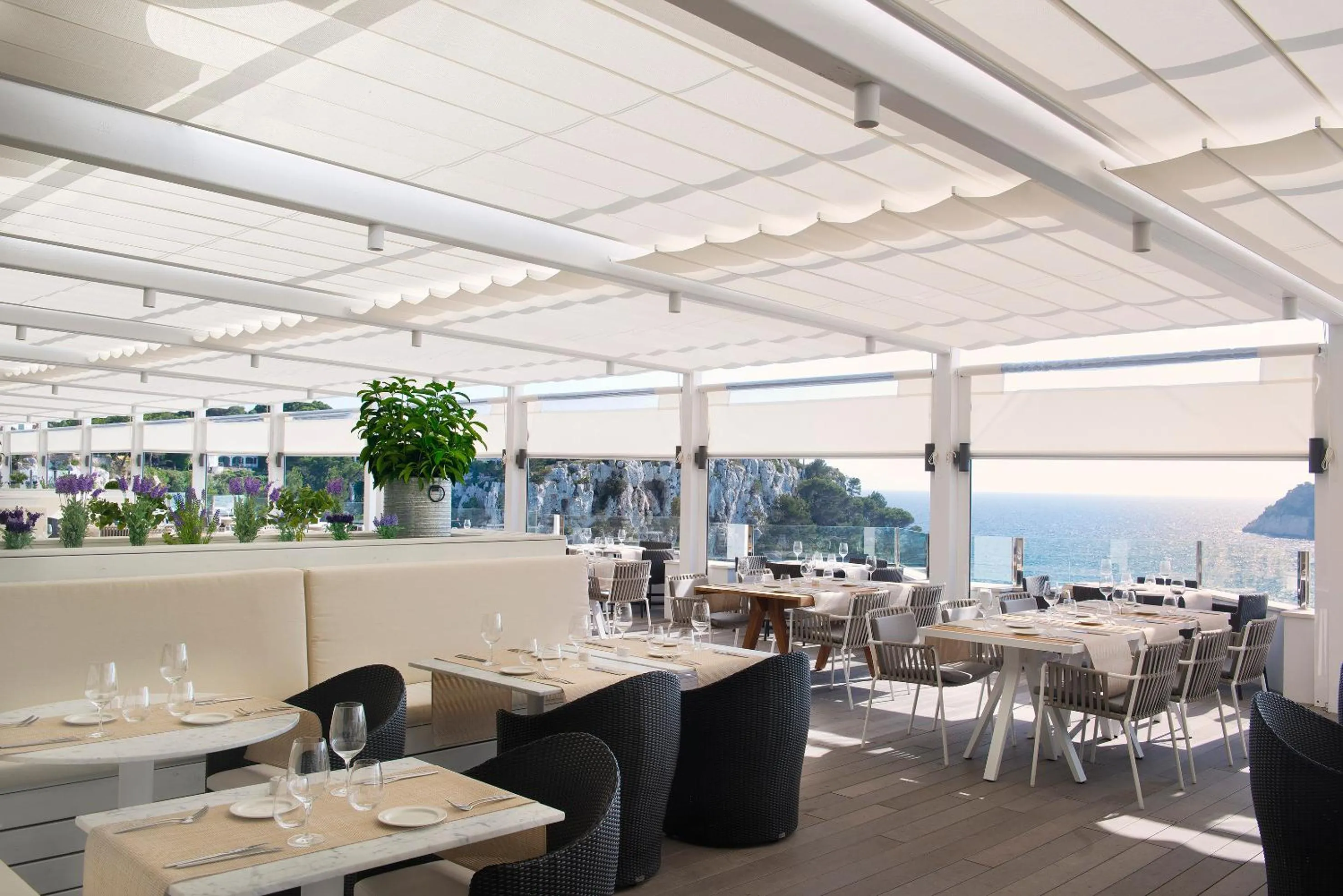 Restaurant/places to eat in Meliá Cala Galdana