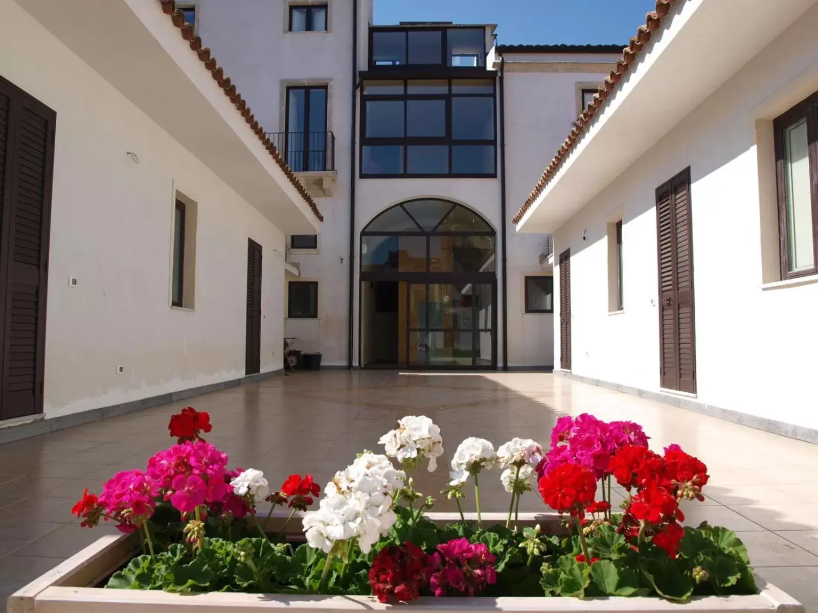 Facade/entrance in Residence La Palma