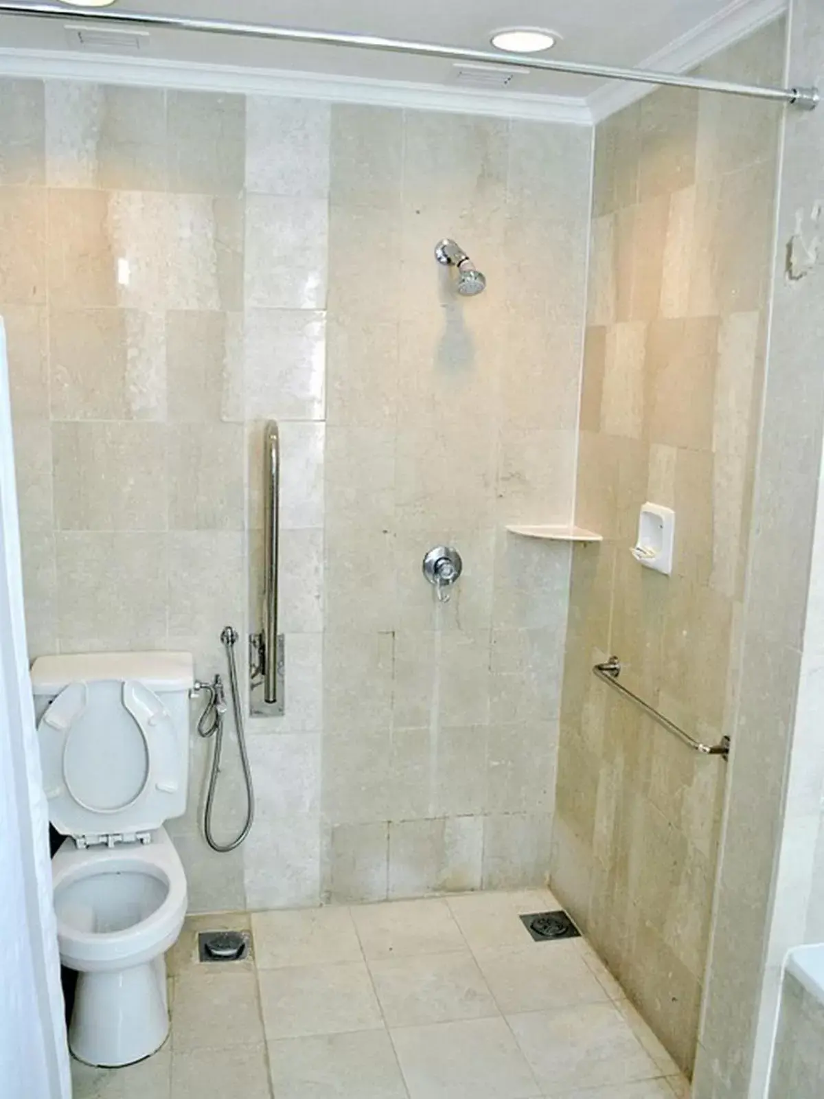 Bathroom in Le Grandeur Palm Resort Johor