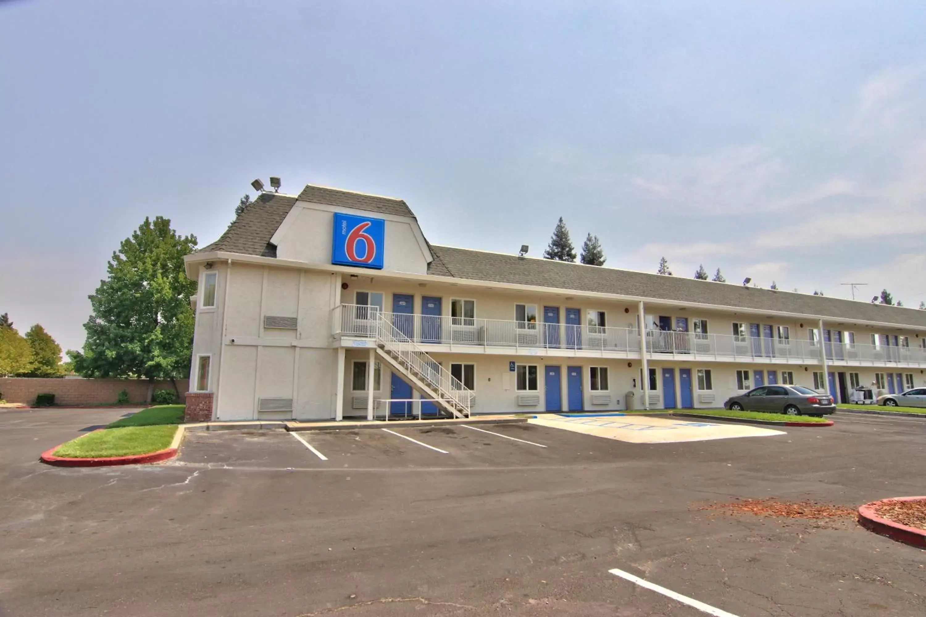 Facade/entrance, Property Building in Motel 6-Sacramento, CA - South Sacramento and Elk Grove