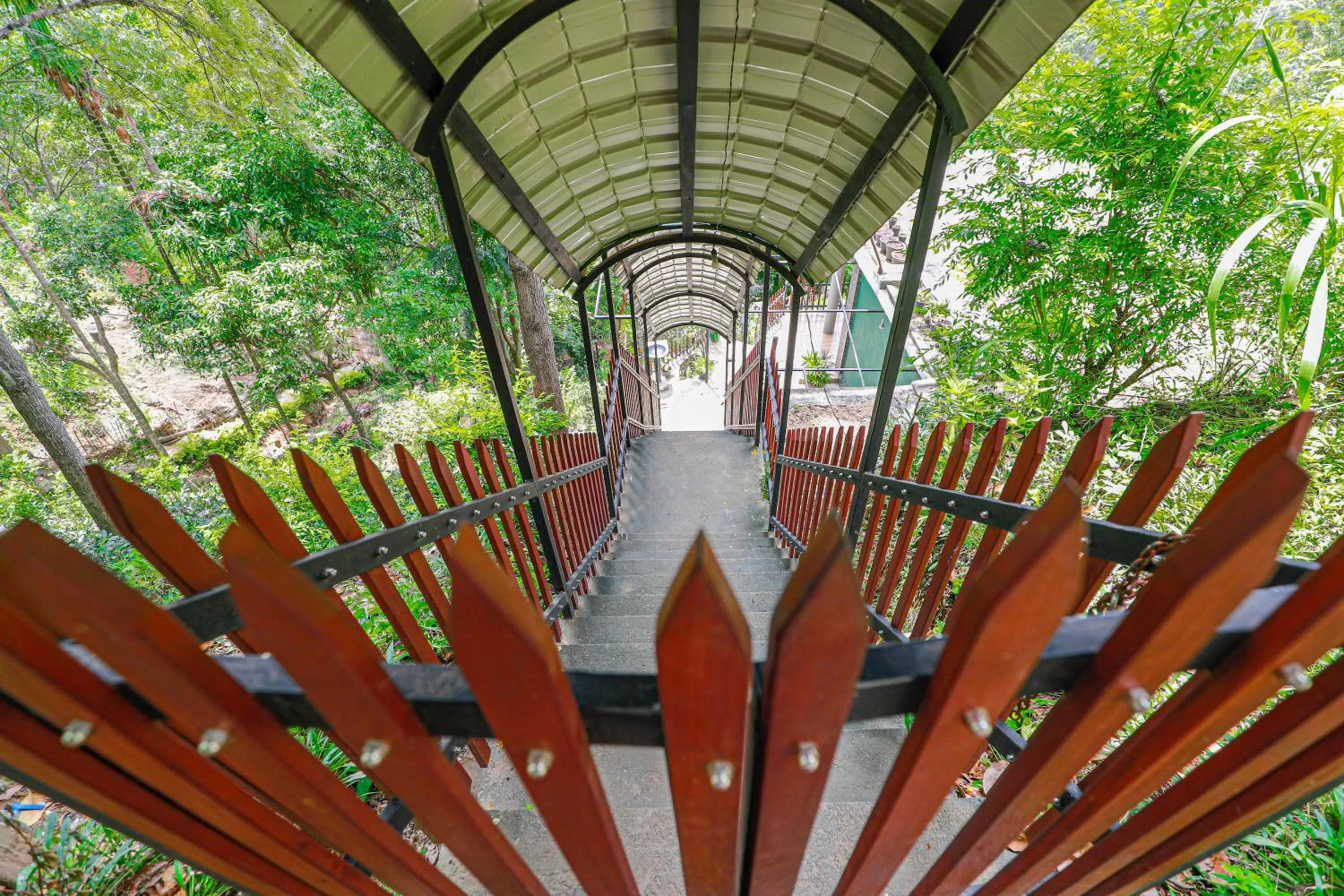 Facade/entrance in Zircon Ella