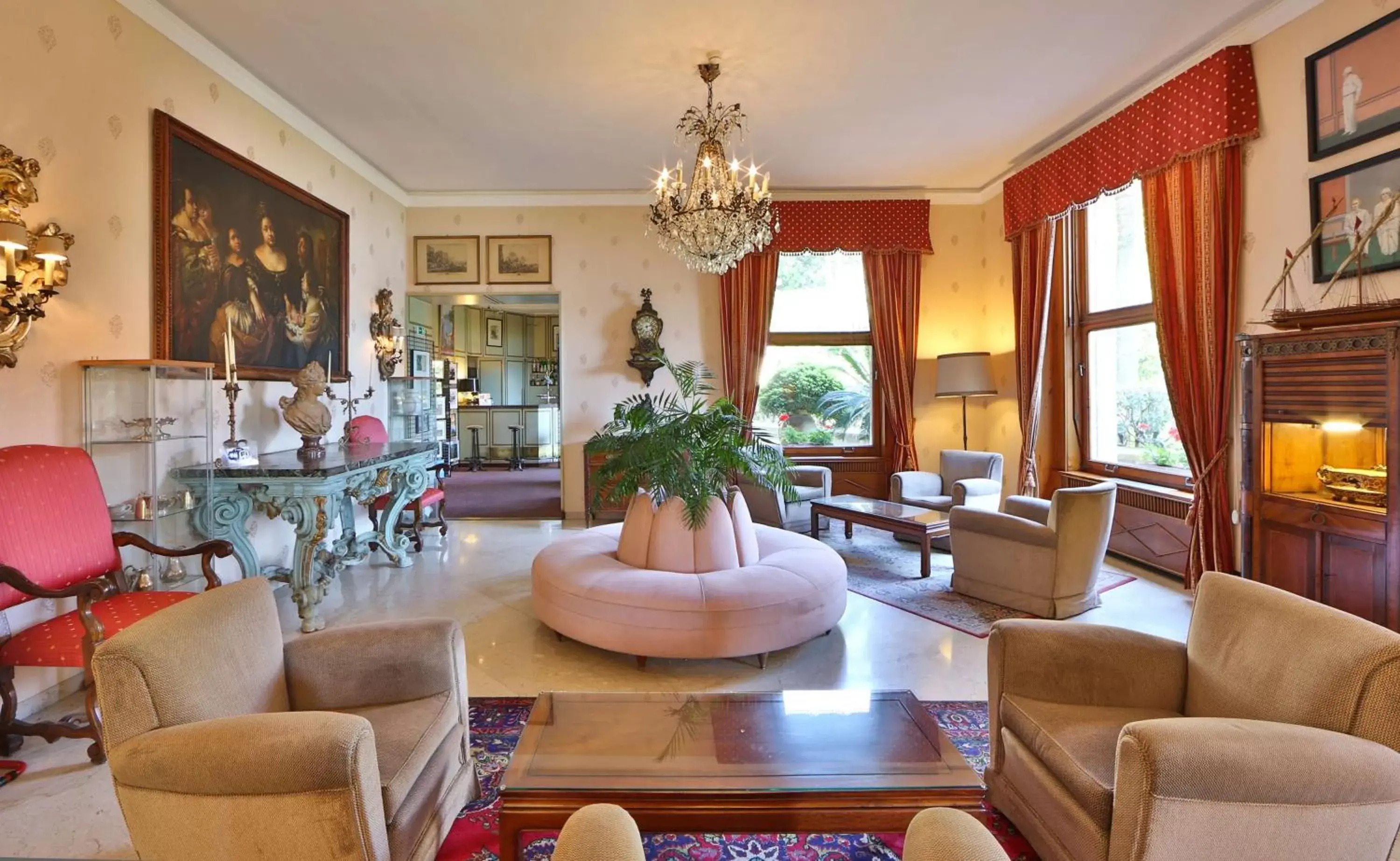 Lobby or reception in Best Western Regina Elena Lobby or reception in Best Western Regina Elena