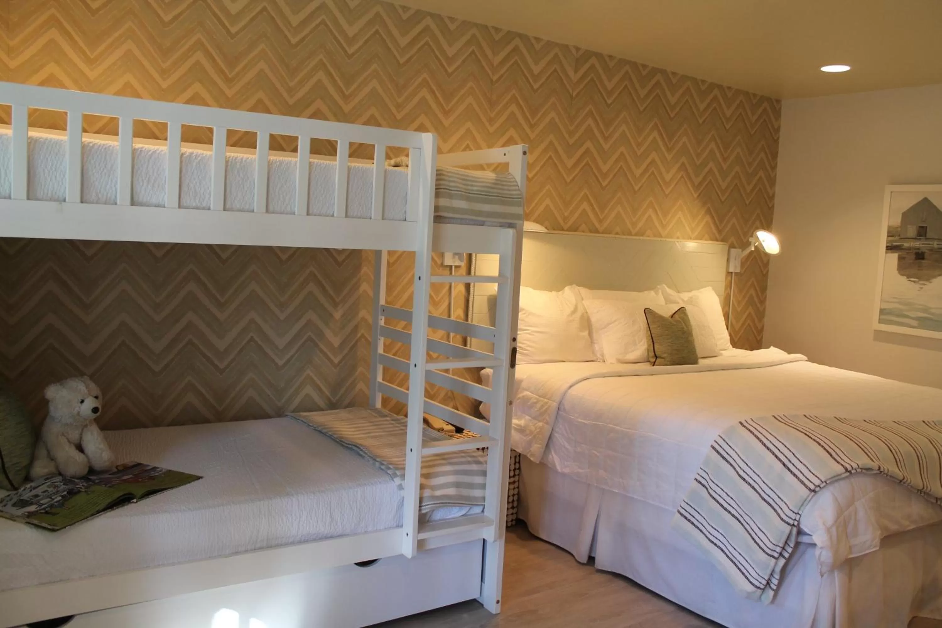 Bed in The Lodge on the Cove