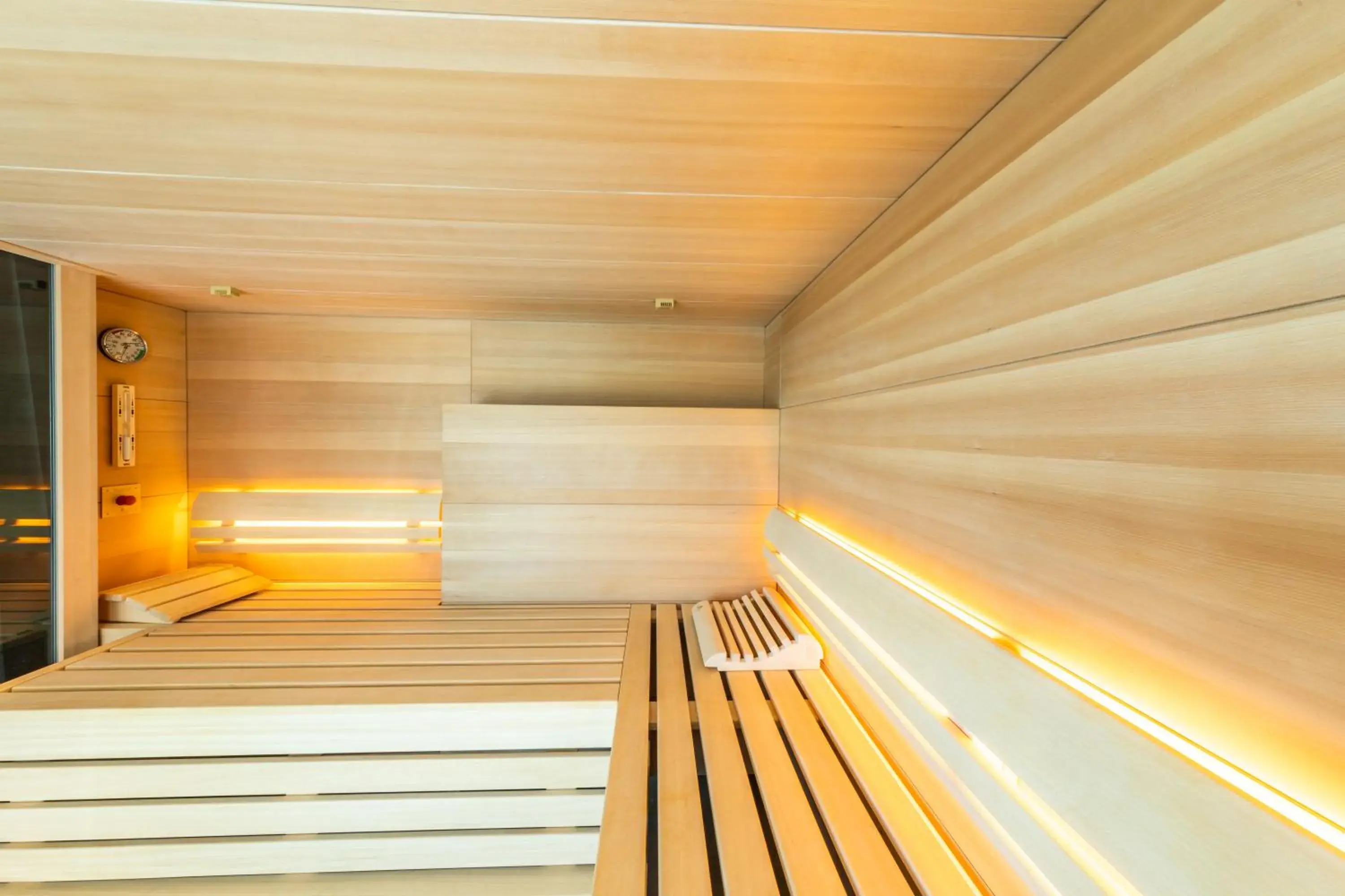 Sauna in FAIR RESORT HOTEL JENA