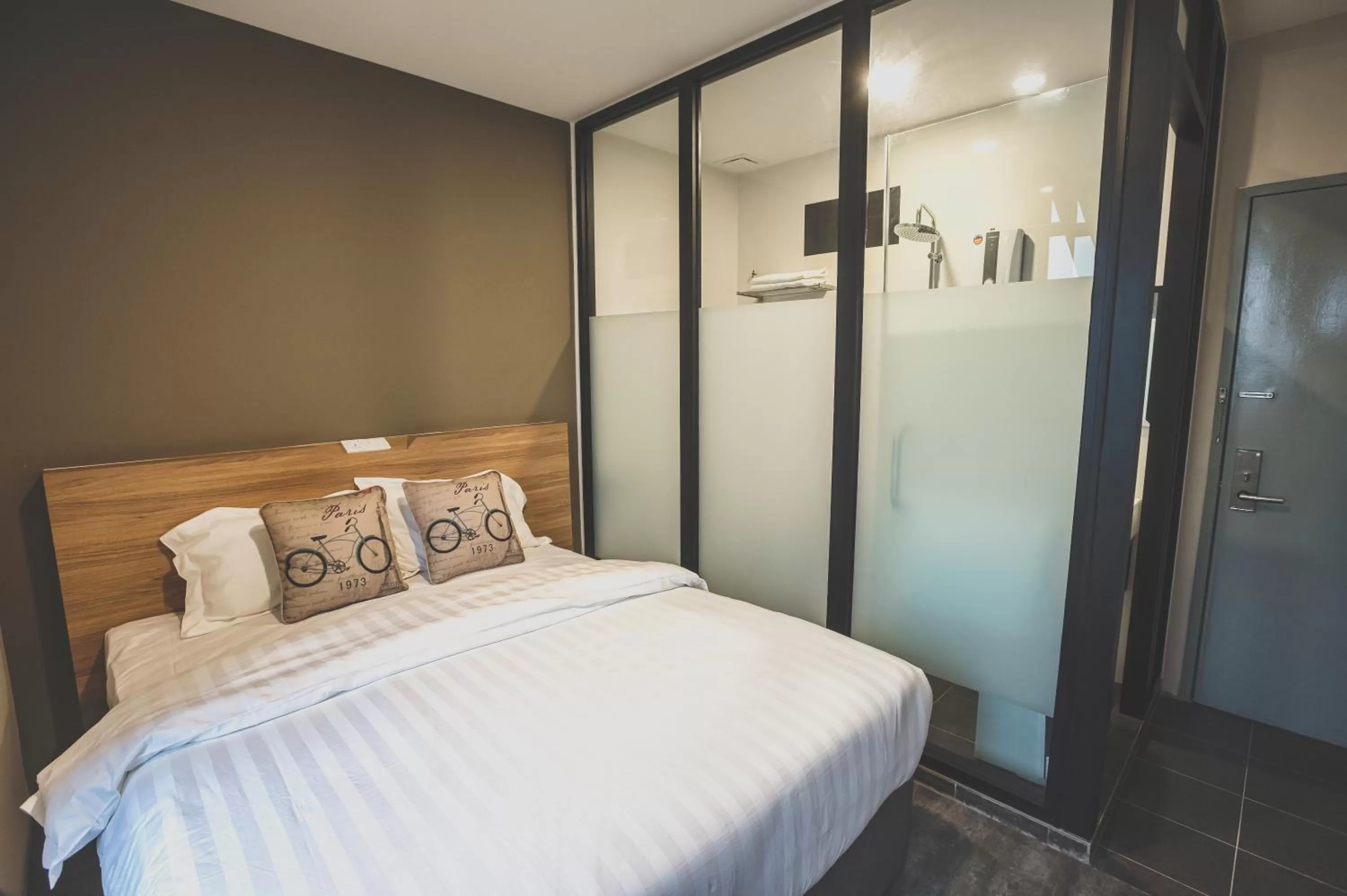 Bed in V3 Hotel & Residence Seri Alam