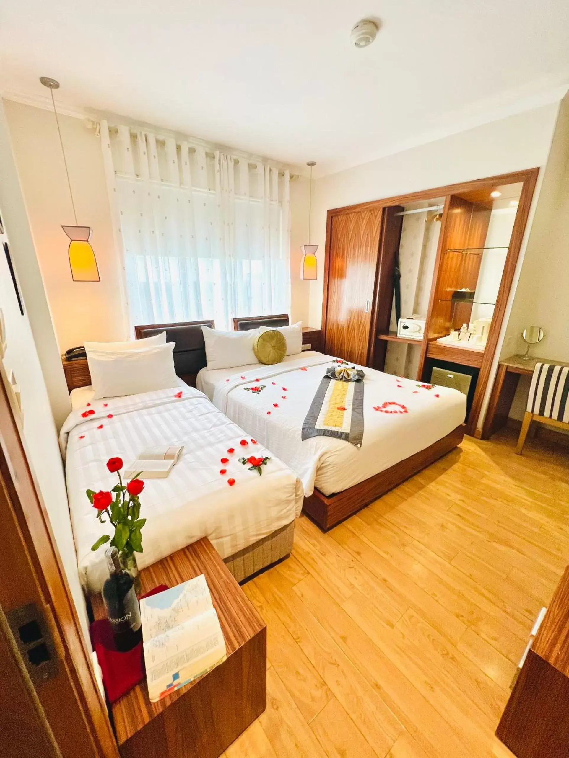 Bedroom, Bed in Elite Central Hotel Hanoi