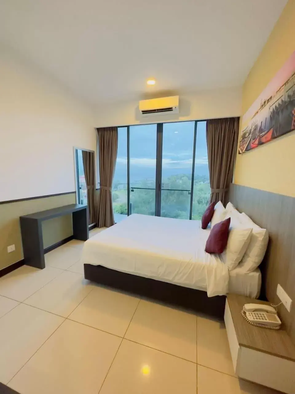 Bed in D'Wharf Hotel & Serviced Residence