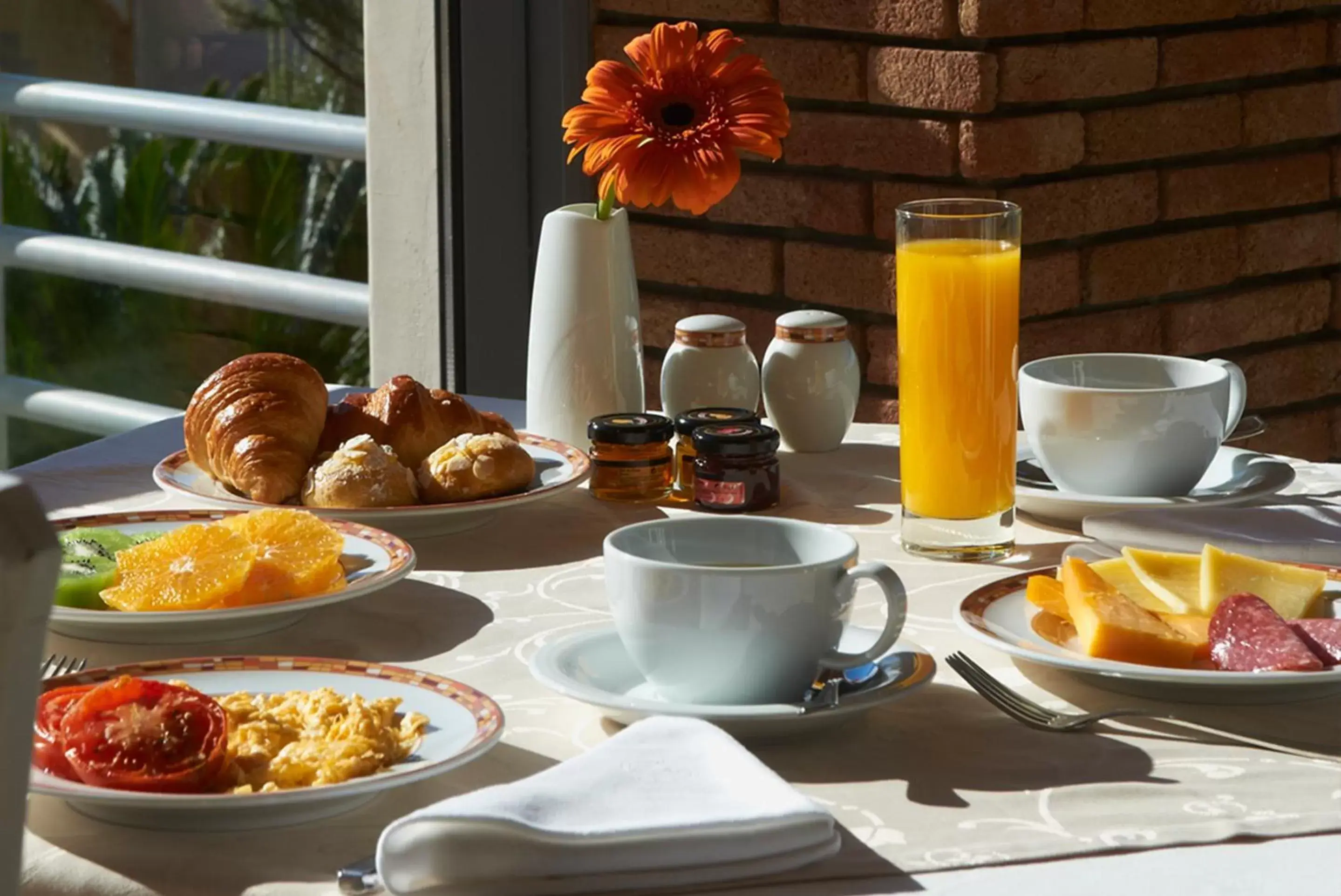 Breakfast in Grande Real Santa Eulalia Resort & Hotel Spa