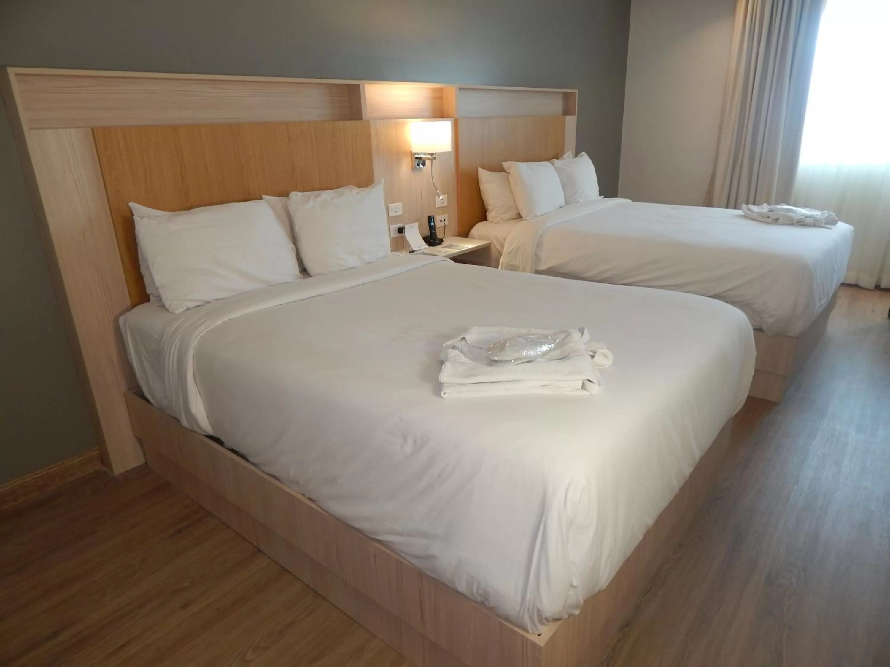 Bedroom, Bed in Radisson Colon 2,000 Hotel & Casino