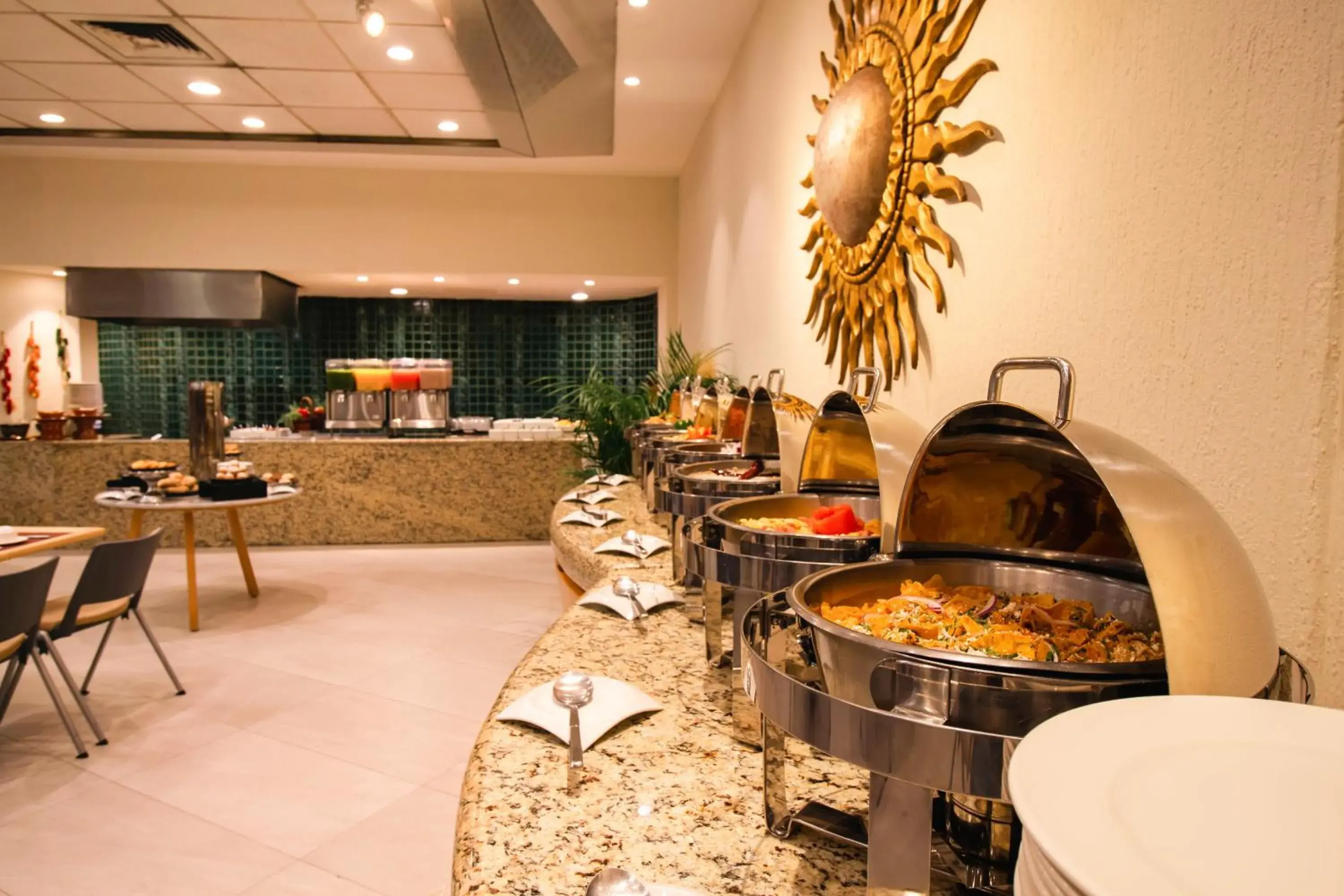 Buffet breakfast, Restaurant/Places to Eat in Hotel Guadalajara Plaza Expo
