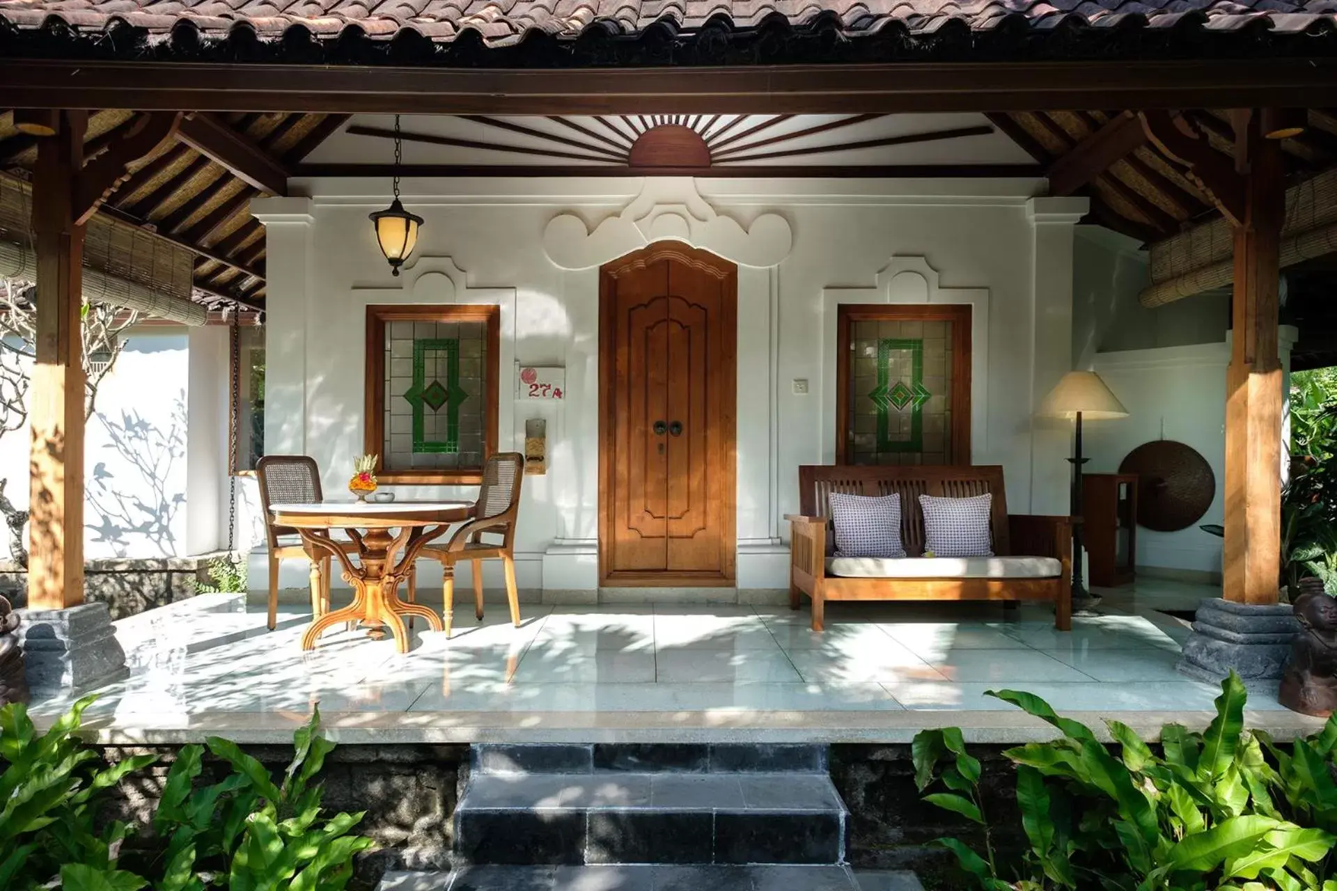 Balcony/Terrace in Tandjung Sari Hotel