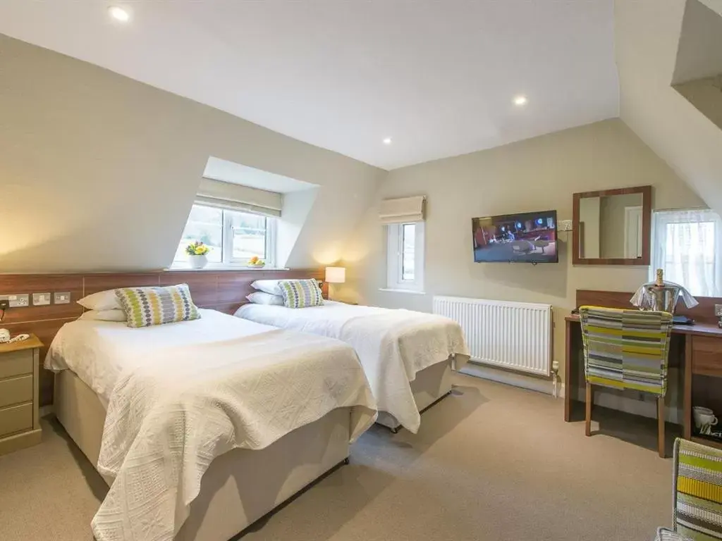 Bedroom, Bed in The Cliffe at Dinham